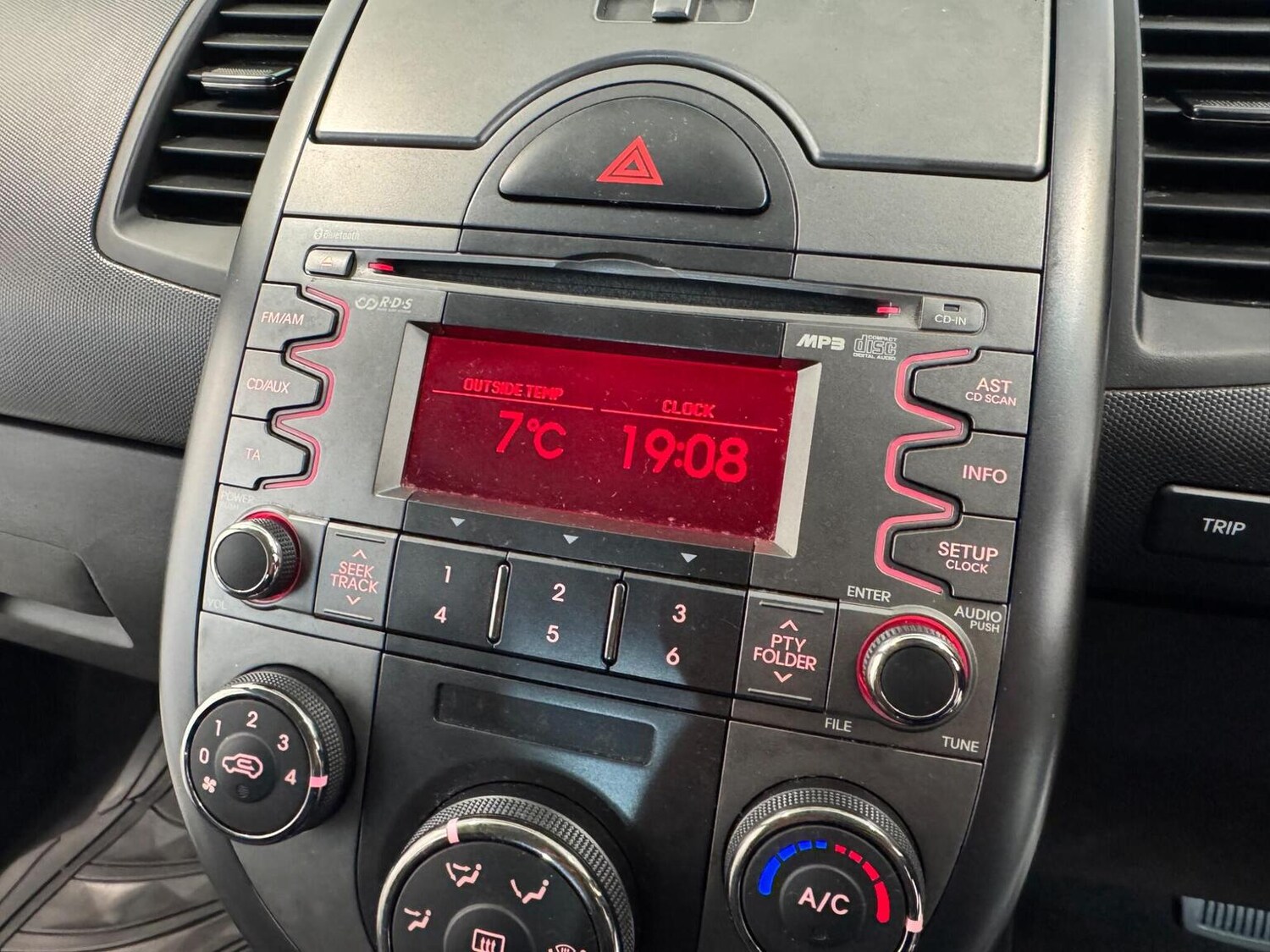 Used Kia Soul 2010 for sale - 77616345: Photo 34