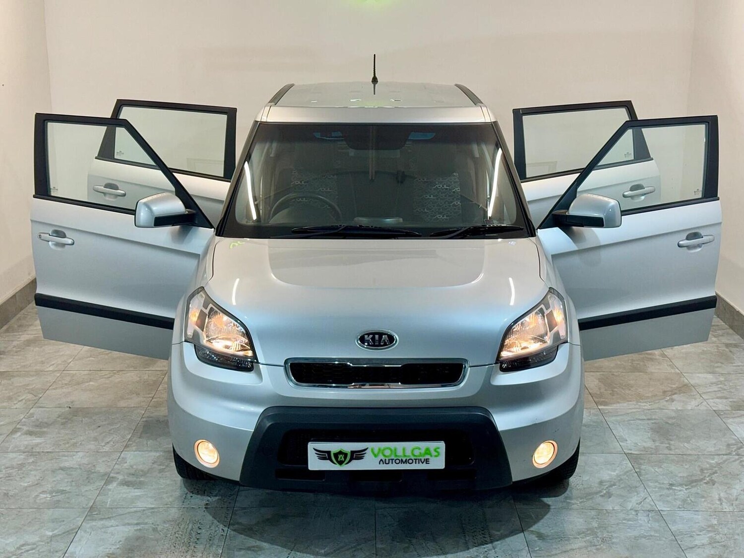 Used Kia Soul 2010 for sale - 77616345: Photo 63