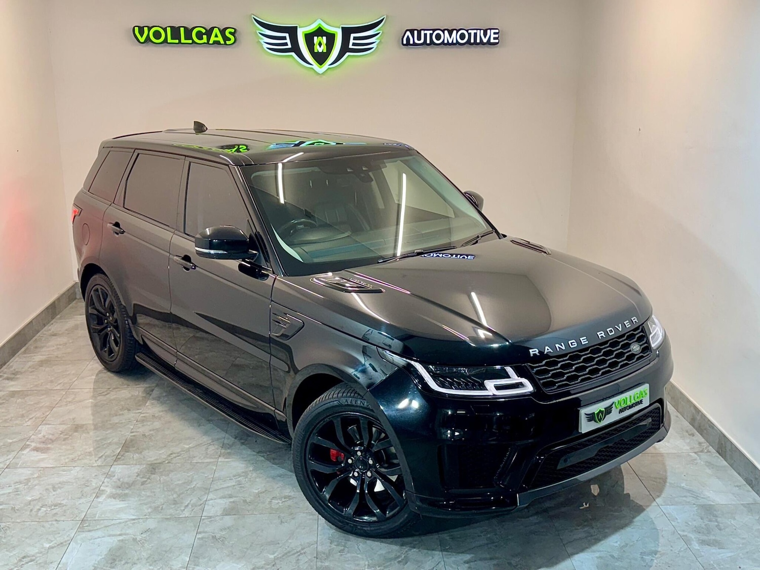 Used Land Rover Range Rover Sport 2019 for sale - 76620547: Photo 1