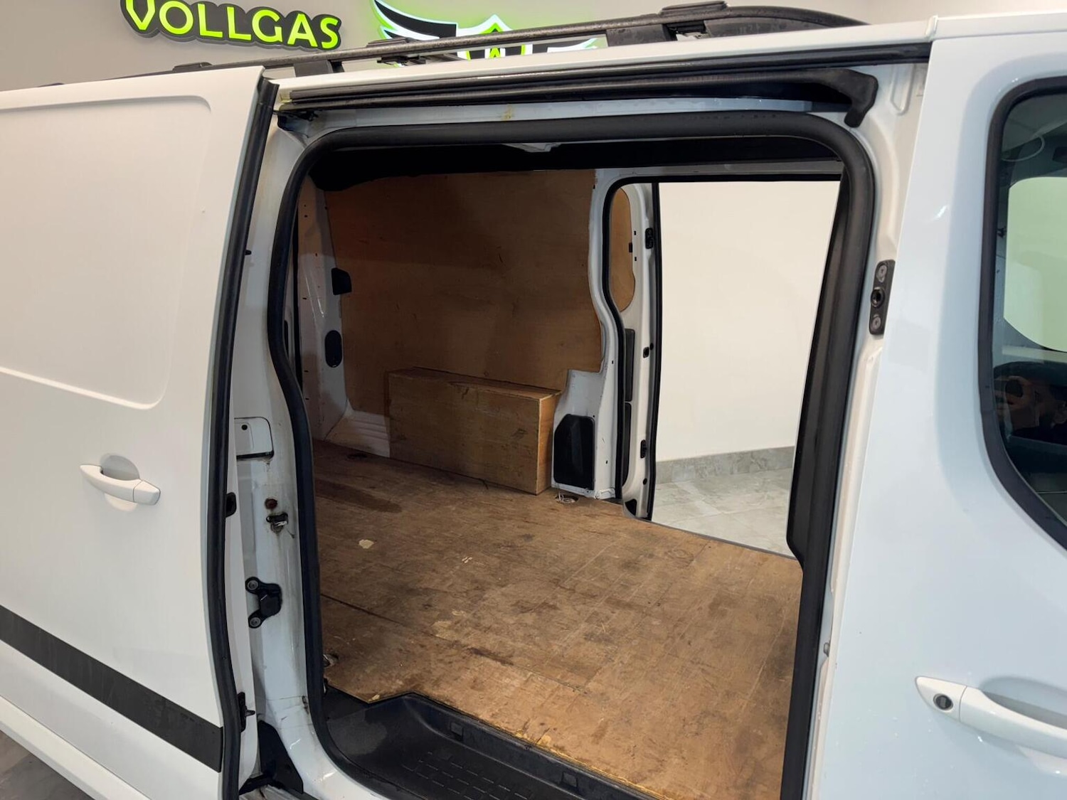 Used Vauxhall Vivaro 2021 for sale - 77350101: Photo 51