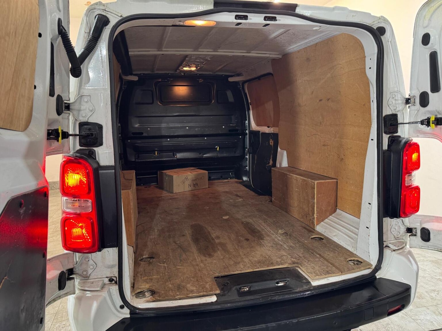 Used Vauxhall Vivaro 2021 for sale - 77350101: Photo 8