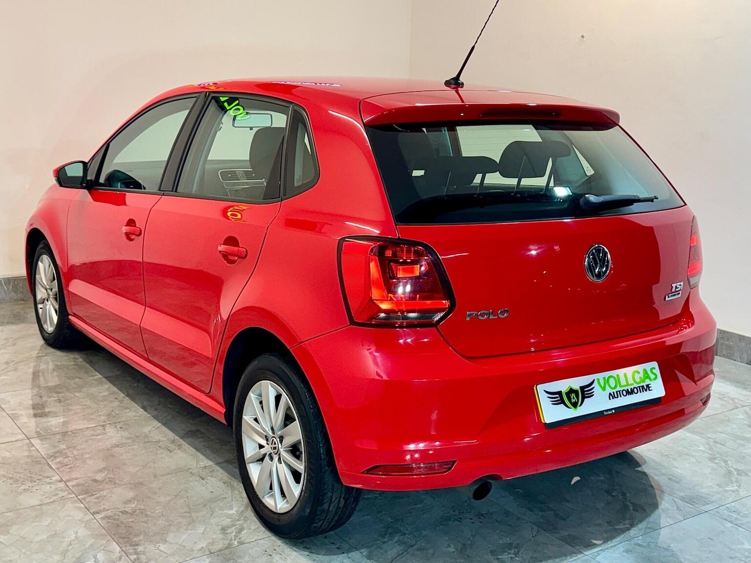 Used Volkswagen Polo 2015 for sale - 78162179: Photo 10