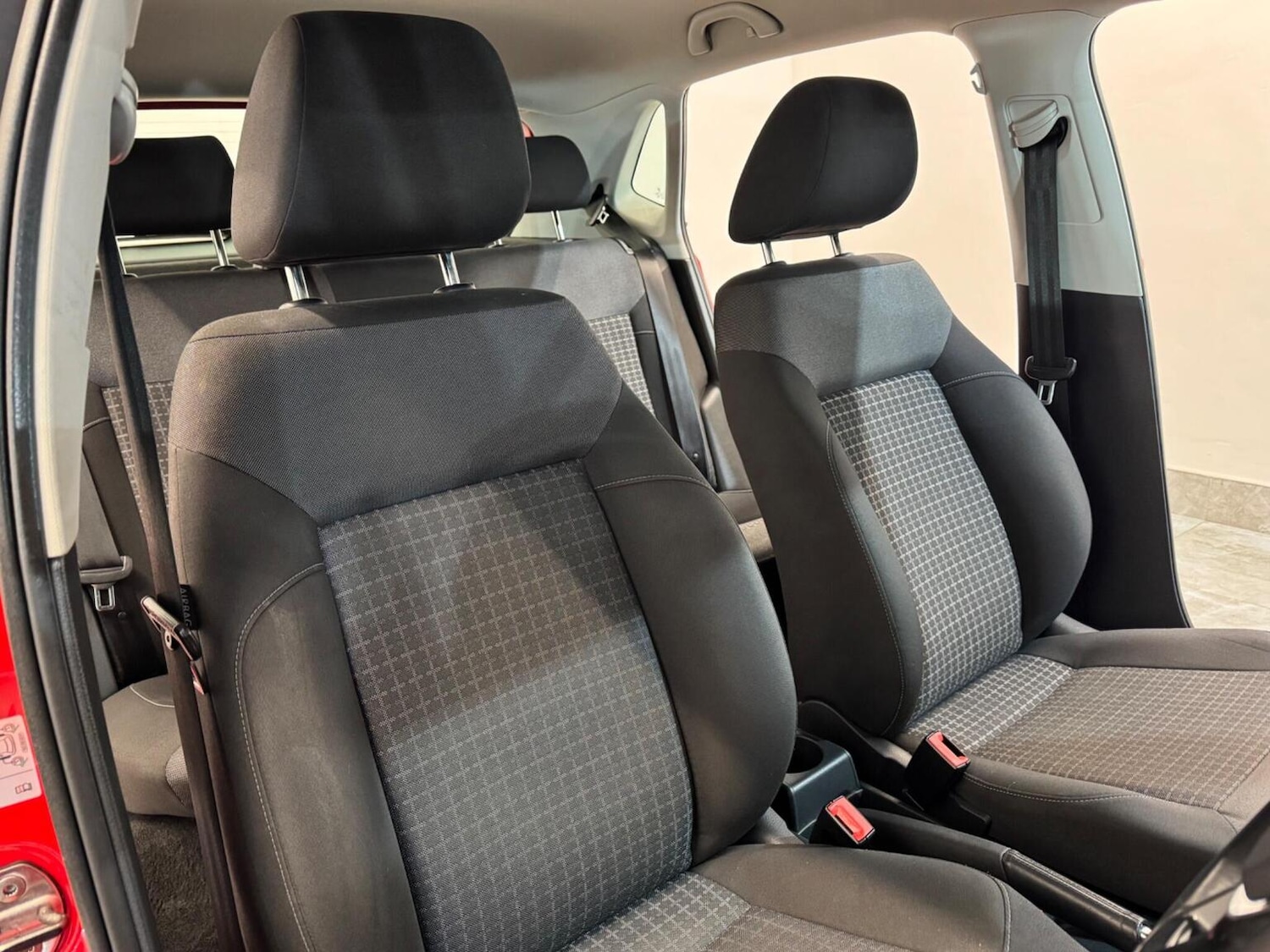 Used Volkswagen Polo 2015 for sale - 78162179: Photo 12