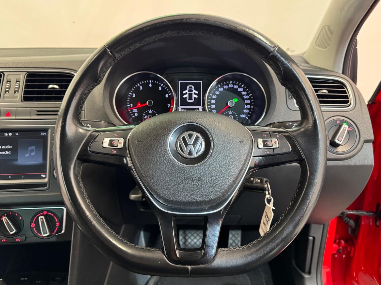 Used Volkswagen Polo 2015 for sale - 78162179: Photo 15