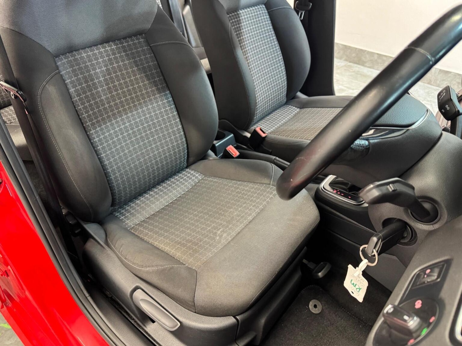 Used Volkswagen Polo 2015 for sale - 78162179: Photo 19