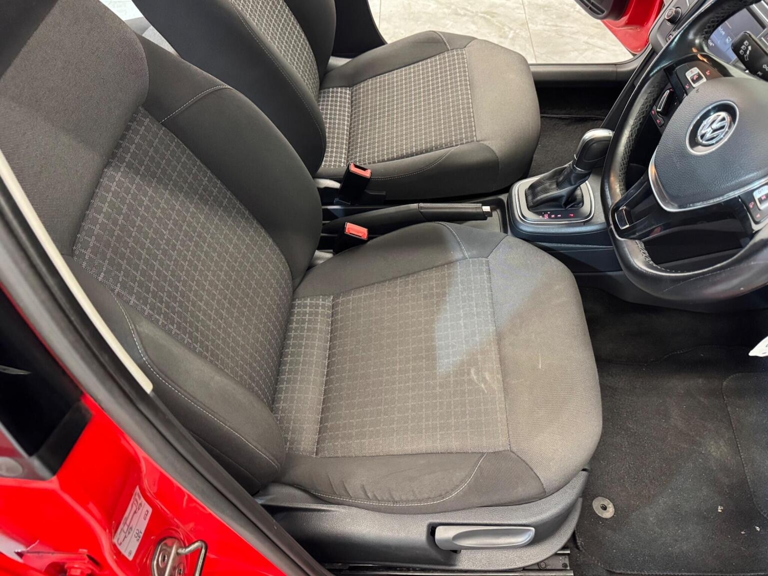 Used Volkswagen Polo 2015 for sale - 78162179: Photo 22