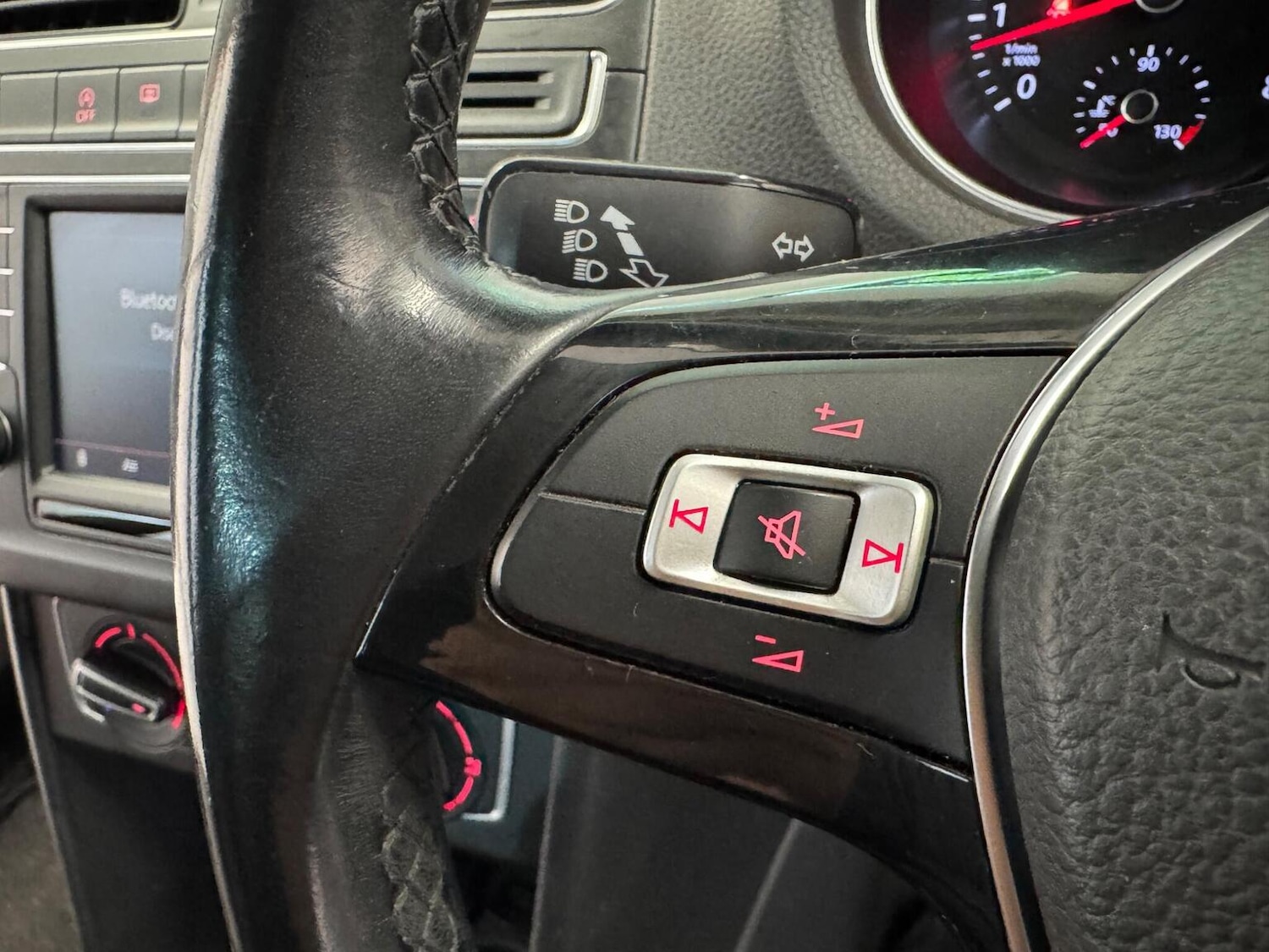 Used Volkswagen Polo 2015 for sale - 78162179: Photo 23