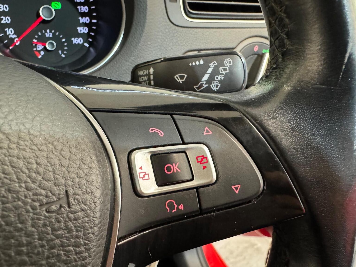 Used Volkswagen Polo 2015 for sale - 78162179: Photo 24