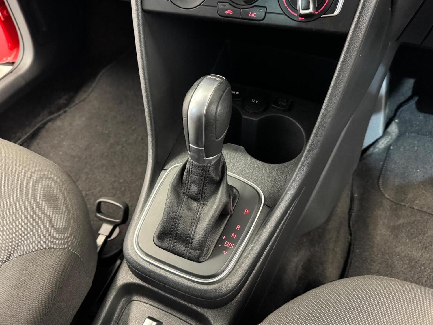 Used Volkswagen Polo 2015 for sale - 78162179: Photo 36