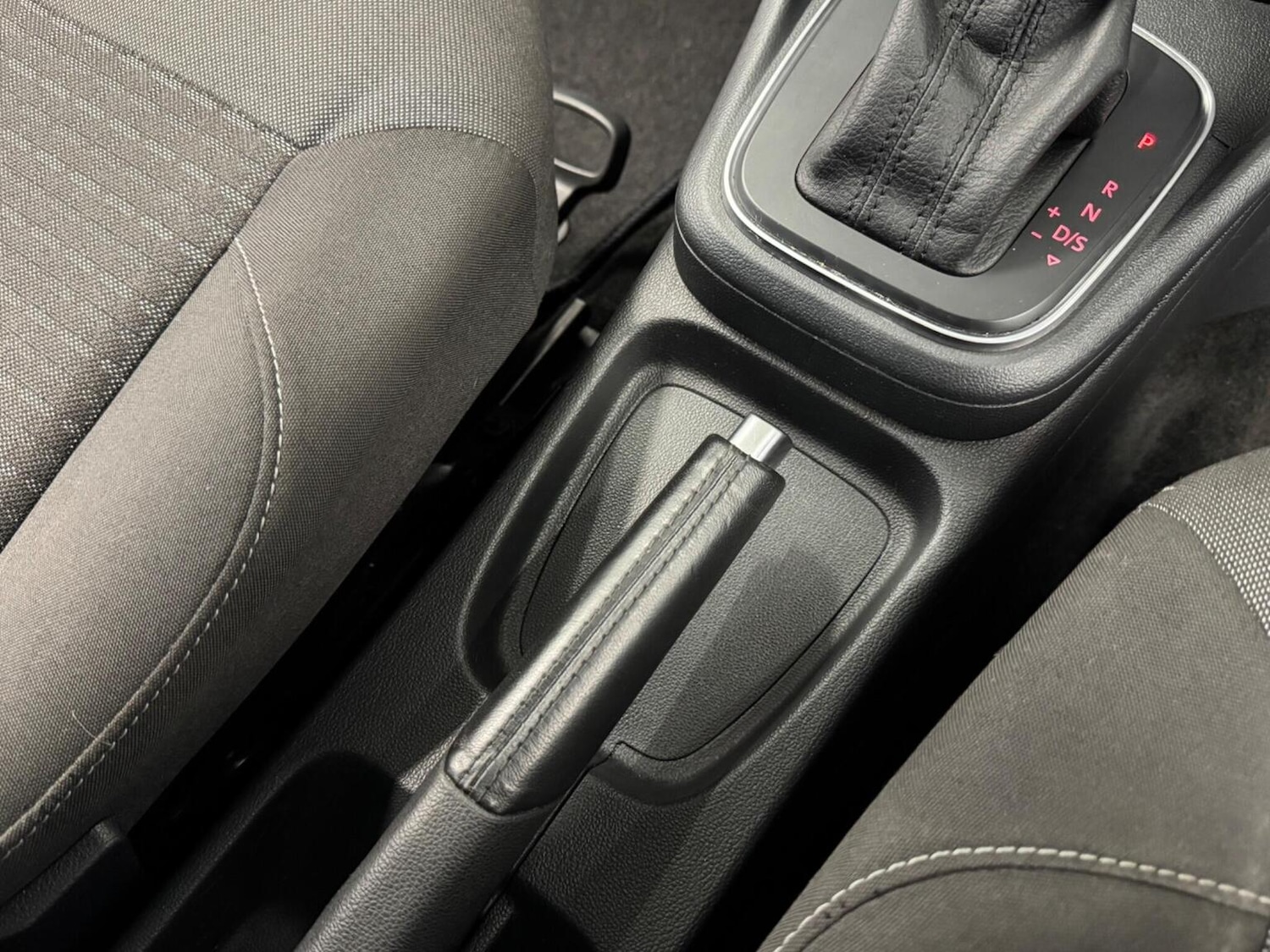 Used Volkswagen Polo 2015 for sale - 78162179: Photo 40