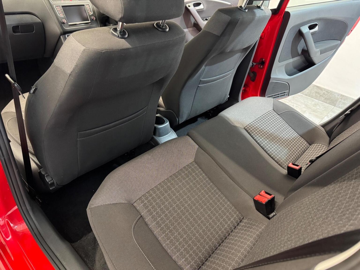 Used Volkswagen Polo 2015 for sale - 78162179: Photo 42