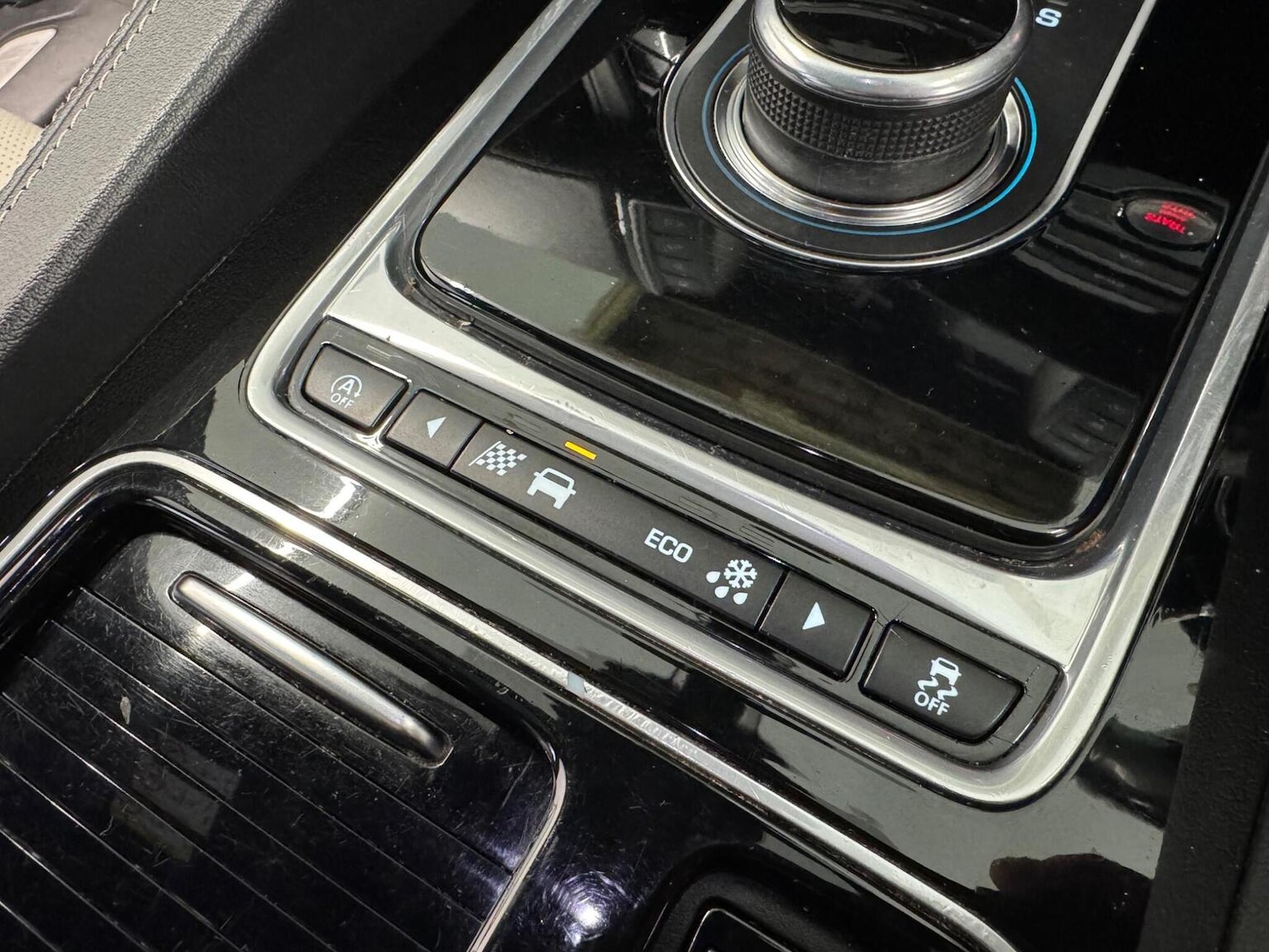 Used Jaguar F-Pace 2017 for sale - 77398391: Photo 39