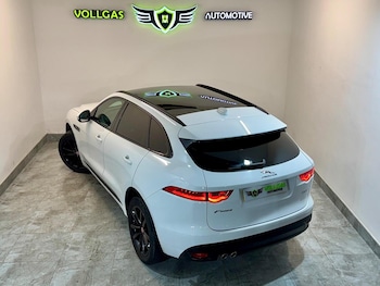 Used Jaguar F-Pace 2017 for sale - 77398391: Photo