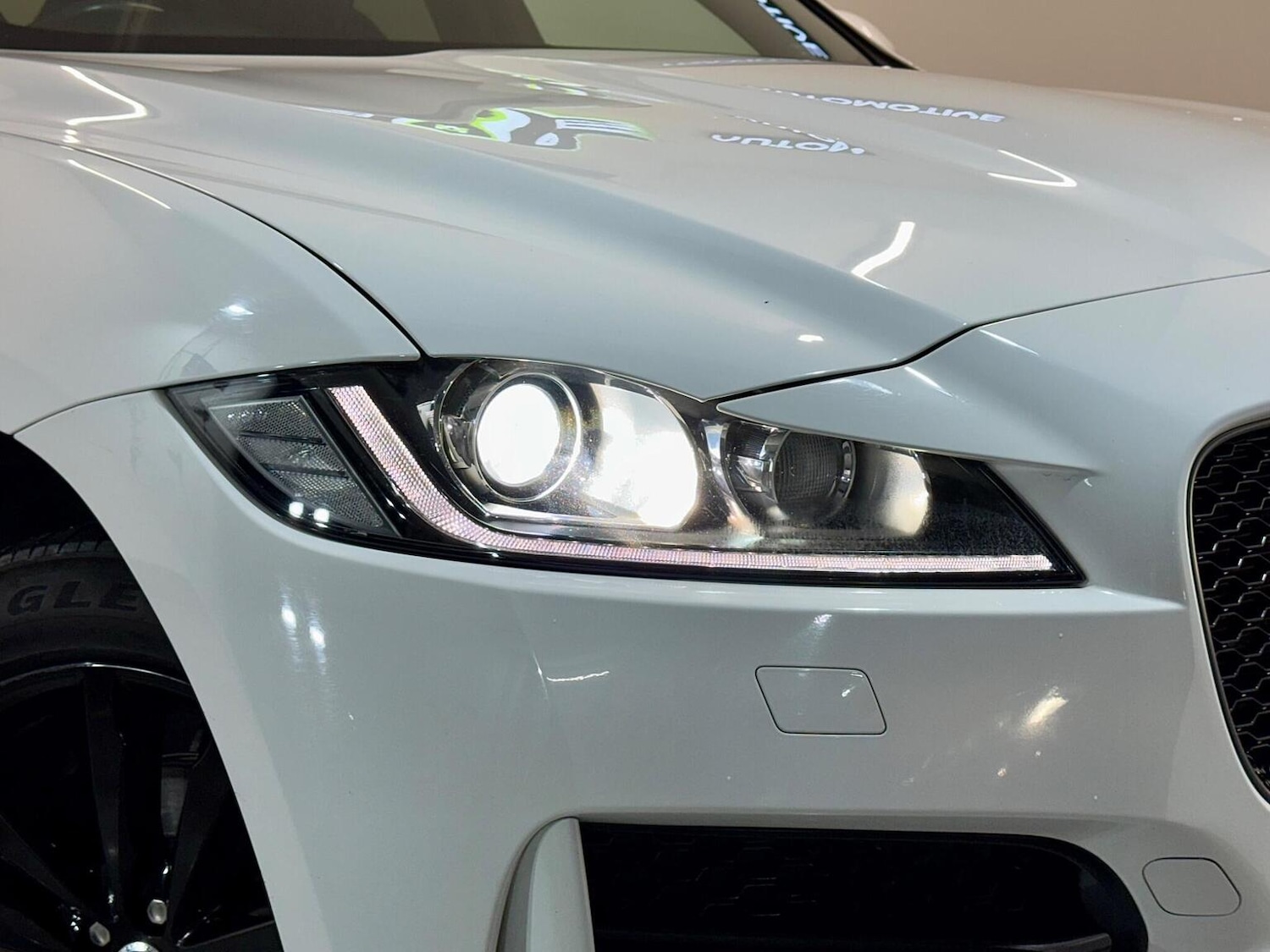 Used Jaguar F-Pace 2017 for sale - 77398391: Photo 90