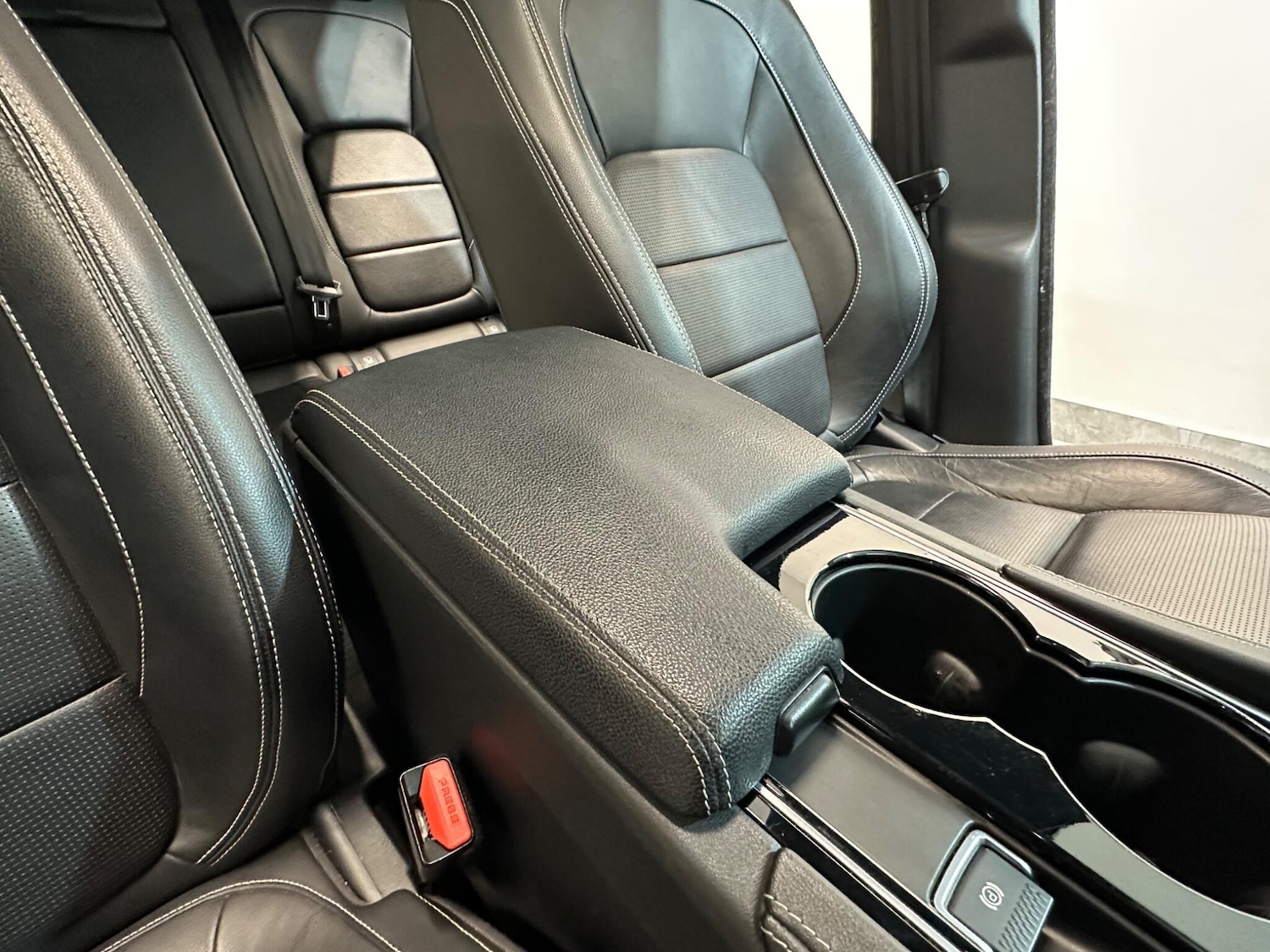 Used Jaguar F-Pace 2017 for sale - 76408463: Photo 25