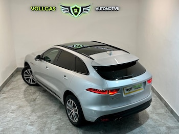 Used Jaguar F-Pace 2017 for sale - 76408463: Photo
