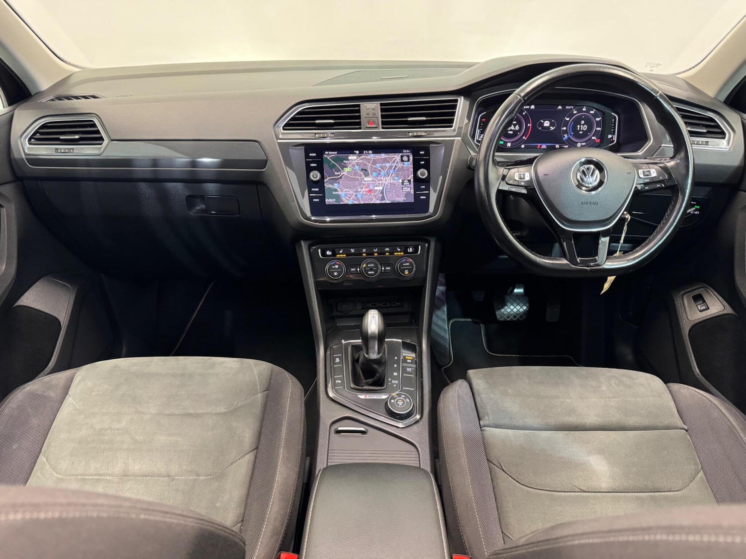 Used Volkswagen Tiguan for sale - 76727472: Photo 11