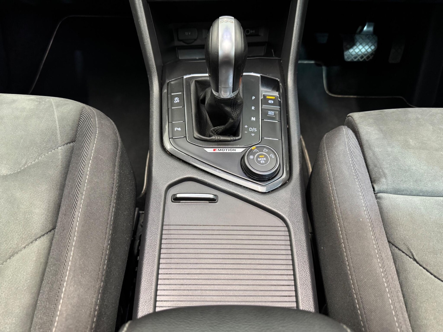 Used Volkswagen Tiguan for sale - 76727472: Photo 20