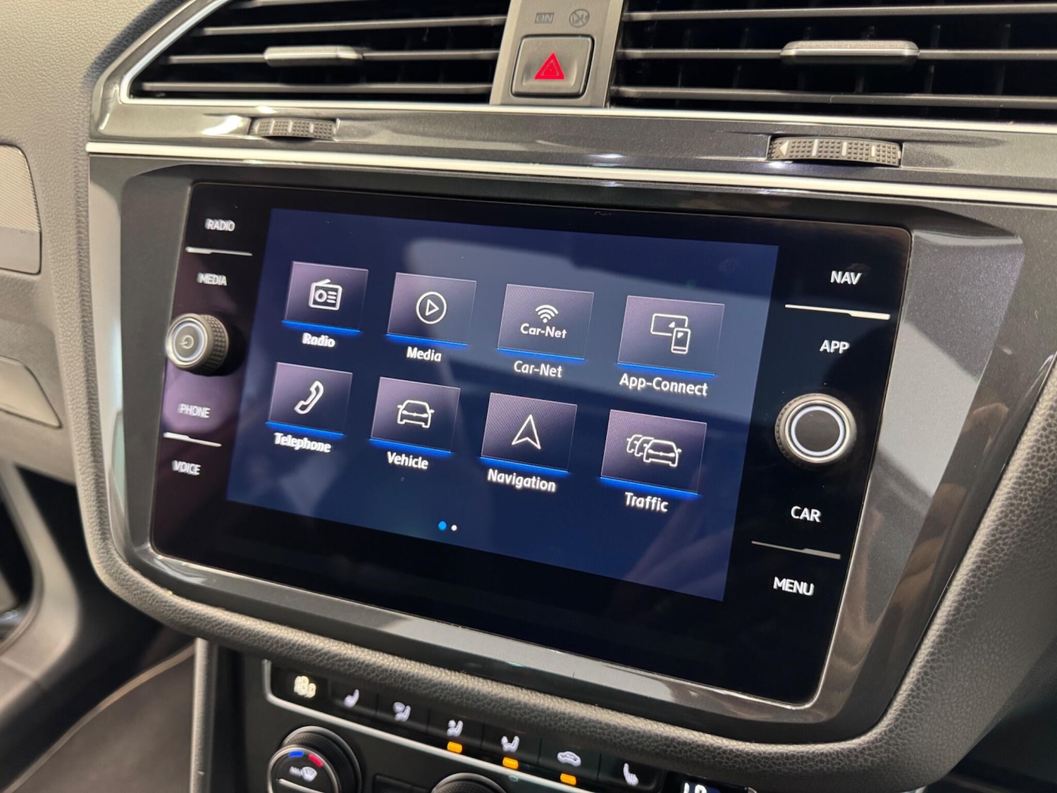 Used Volkswagen Tiguan for sale - 76727472: Photo 42