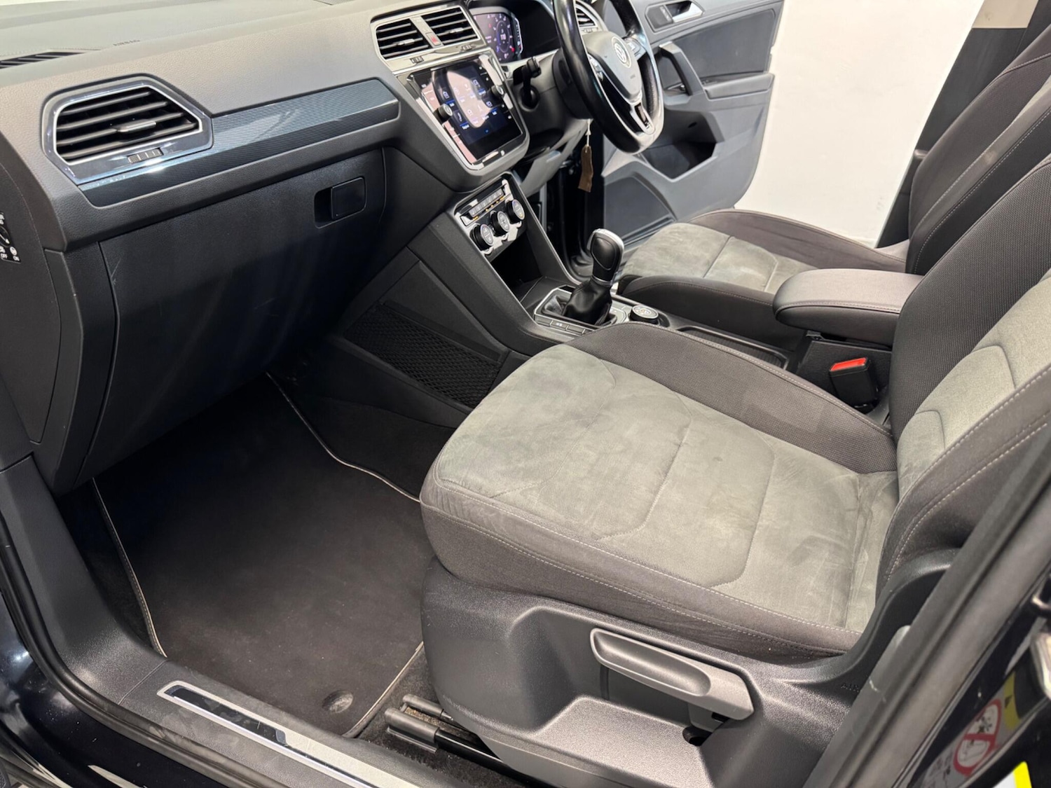 Used Volkswagen Tiguan for sale - 76727472: Photo 52