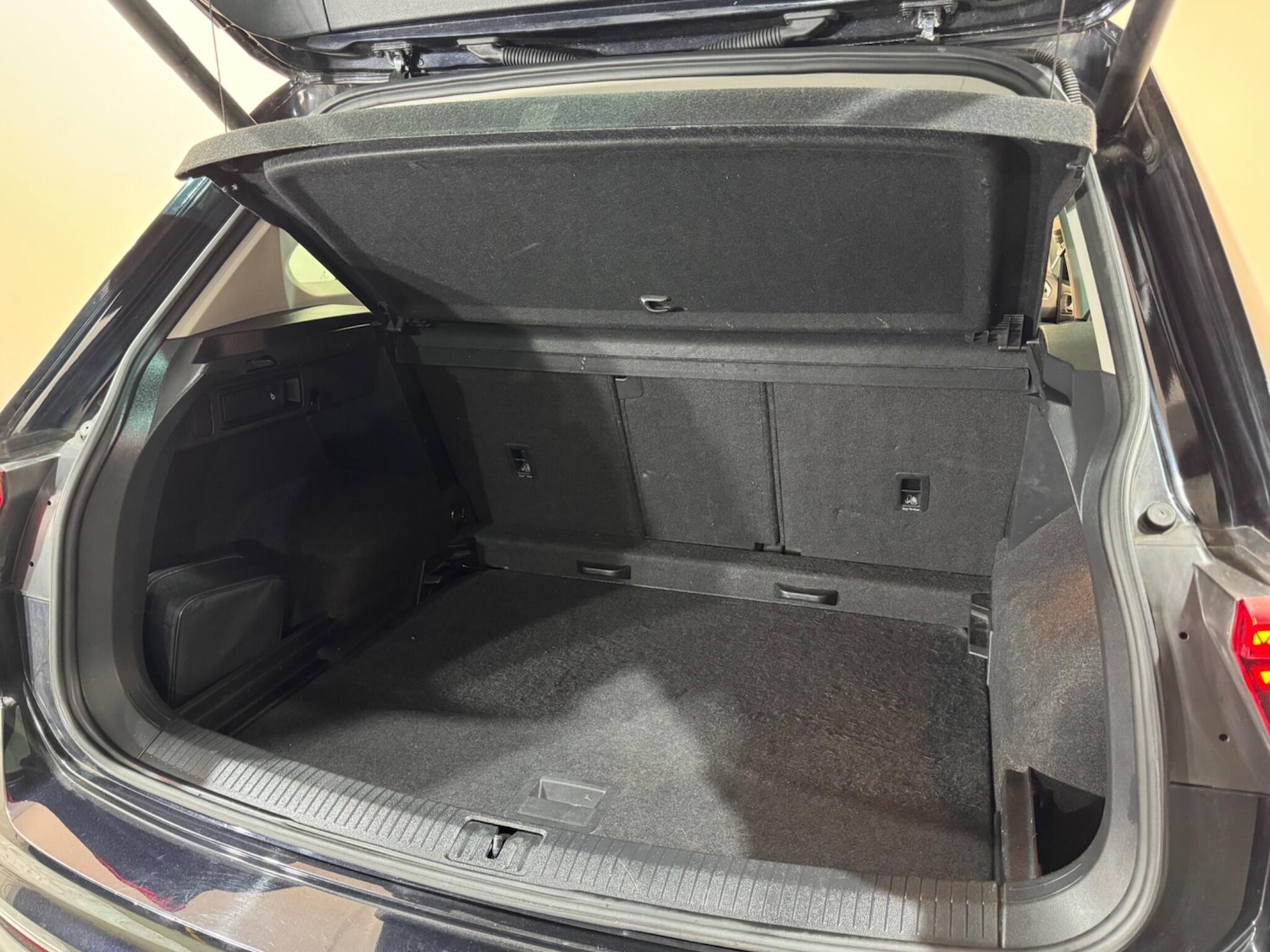 Used Volkswagen Tiguan for sale - 76727472: Photo 68