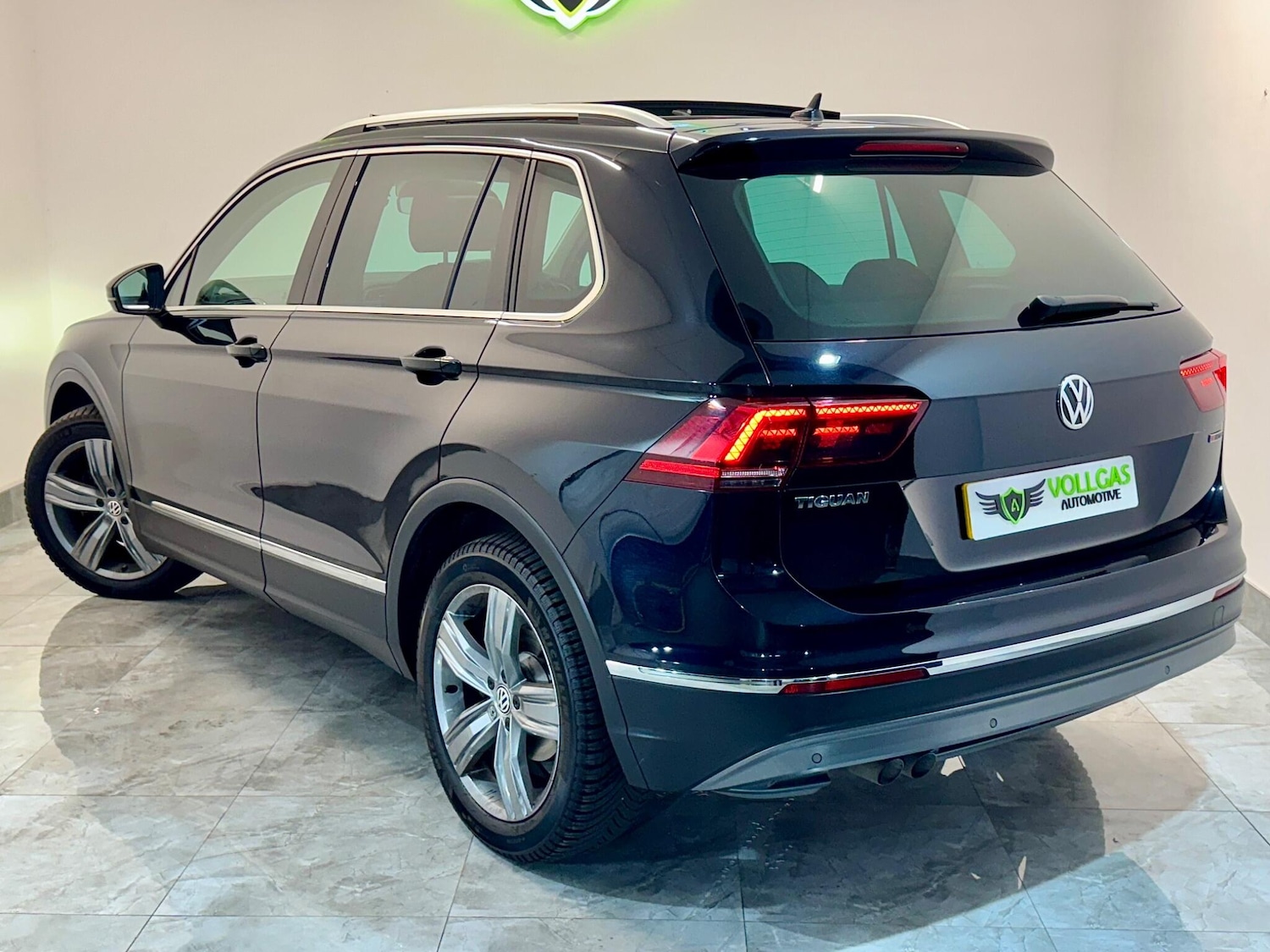 Used Volkswagen Tiguan for sale - 76727472: Photo 72