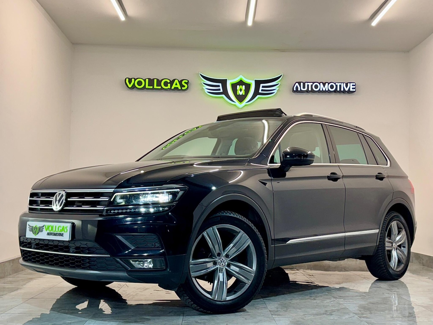 Used Volkswagen Tiguan for sale - 76727472: Photo 8