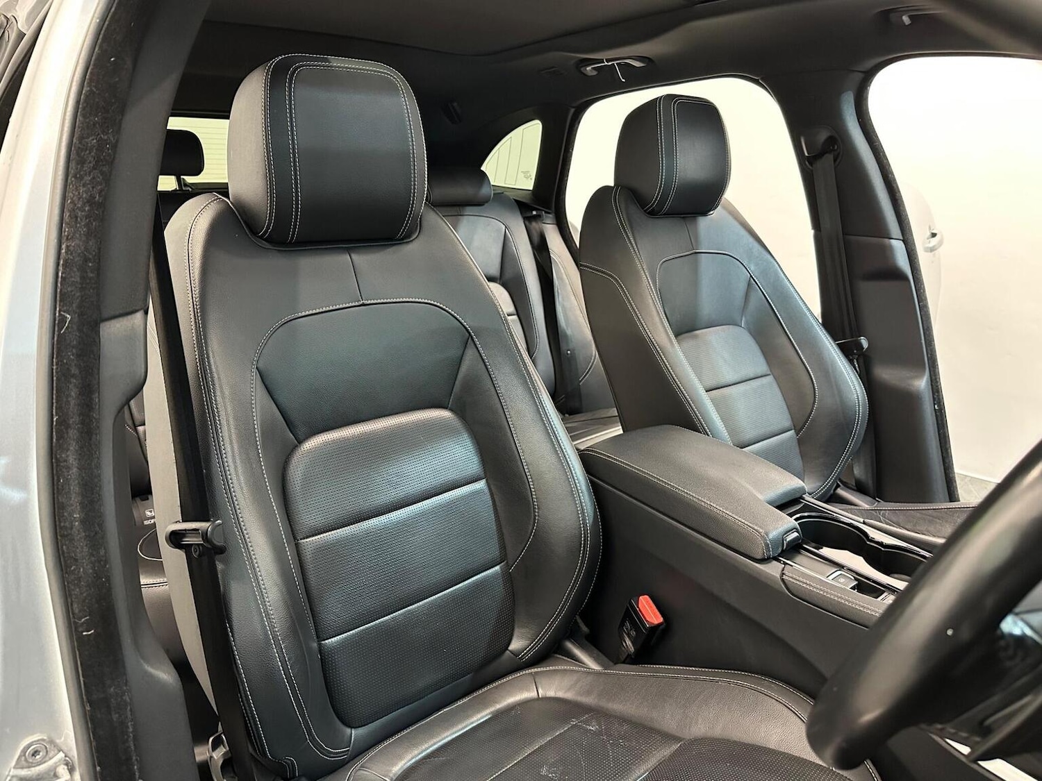 Used Jaguar F-Pace 2017 for sale - 77063502: Photo 19