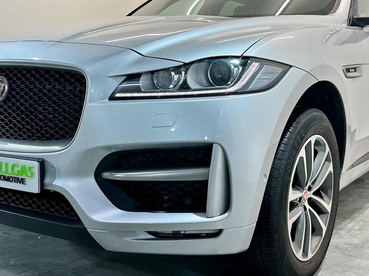 Used Jaguar F-Pace 2017 for sale - 77063502: Photo 57