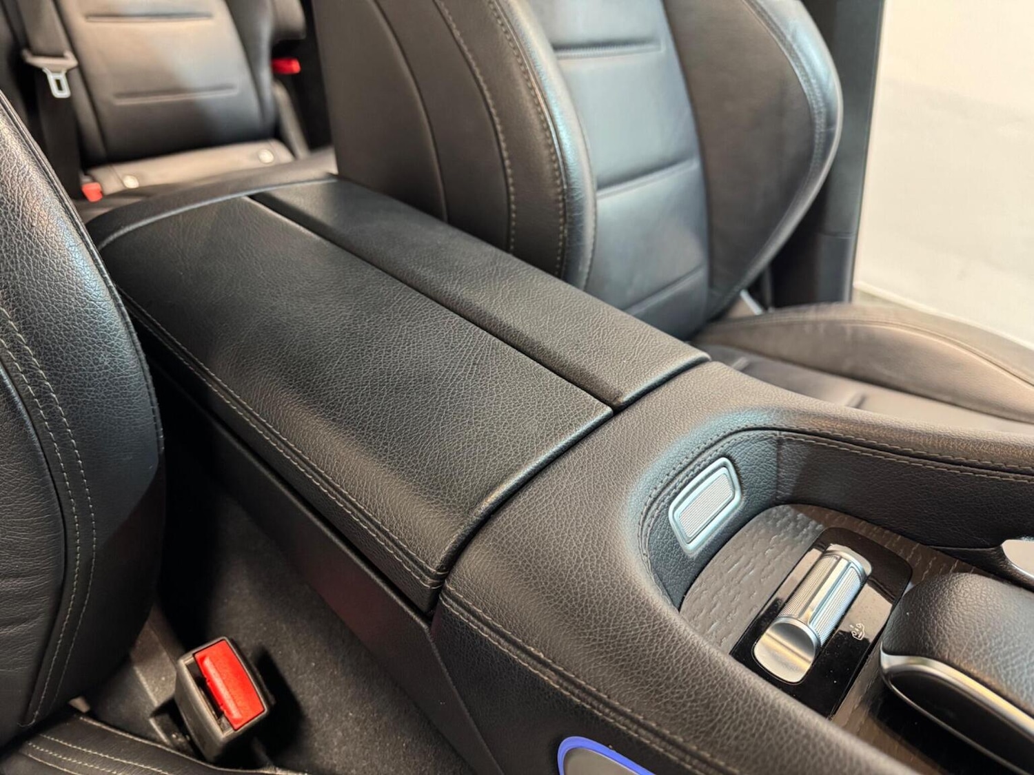 Used Mercedes-Benz GLE 2019 for sale - 77931248: Photo 55