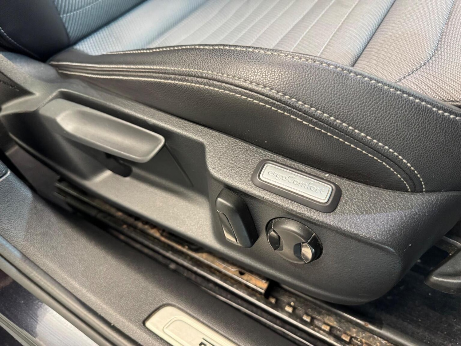 Used Volkswagen Passat 2017 for sale - 77063499: Photo 16