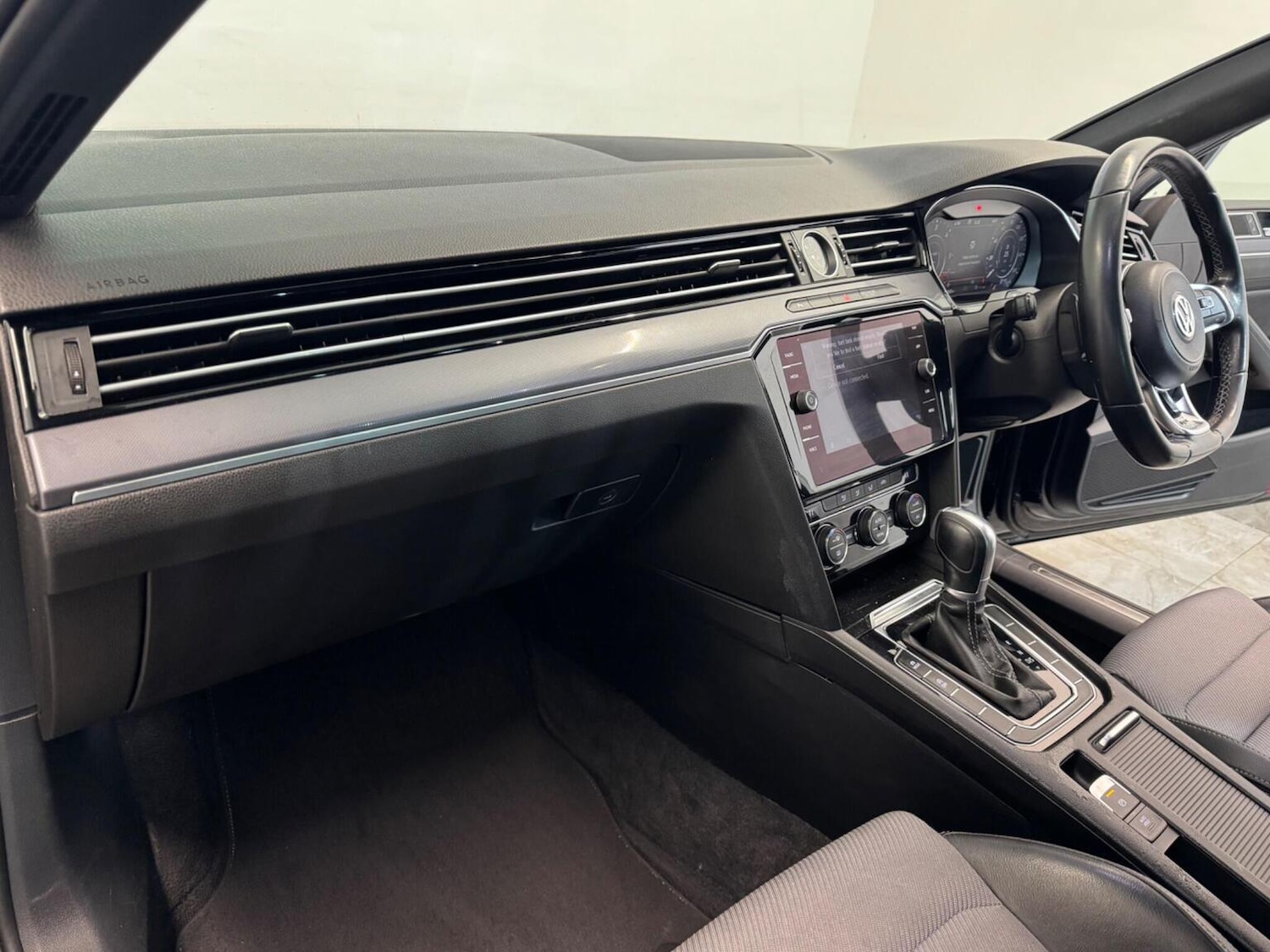 Used Volkswagen Passat 2017 for sale - 77063499: Photo 18