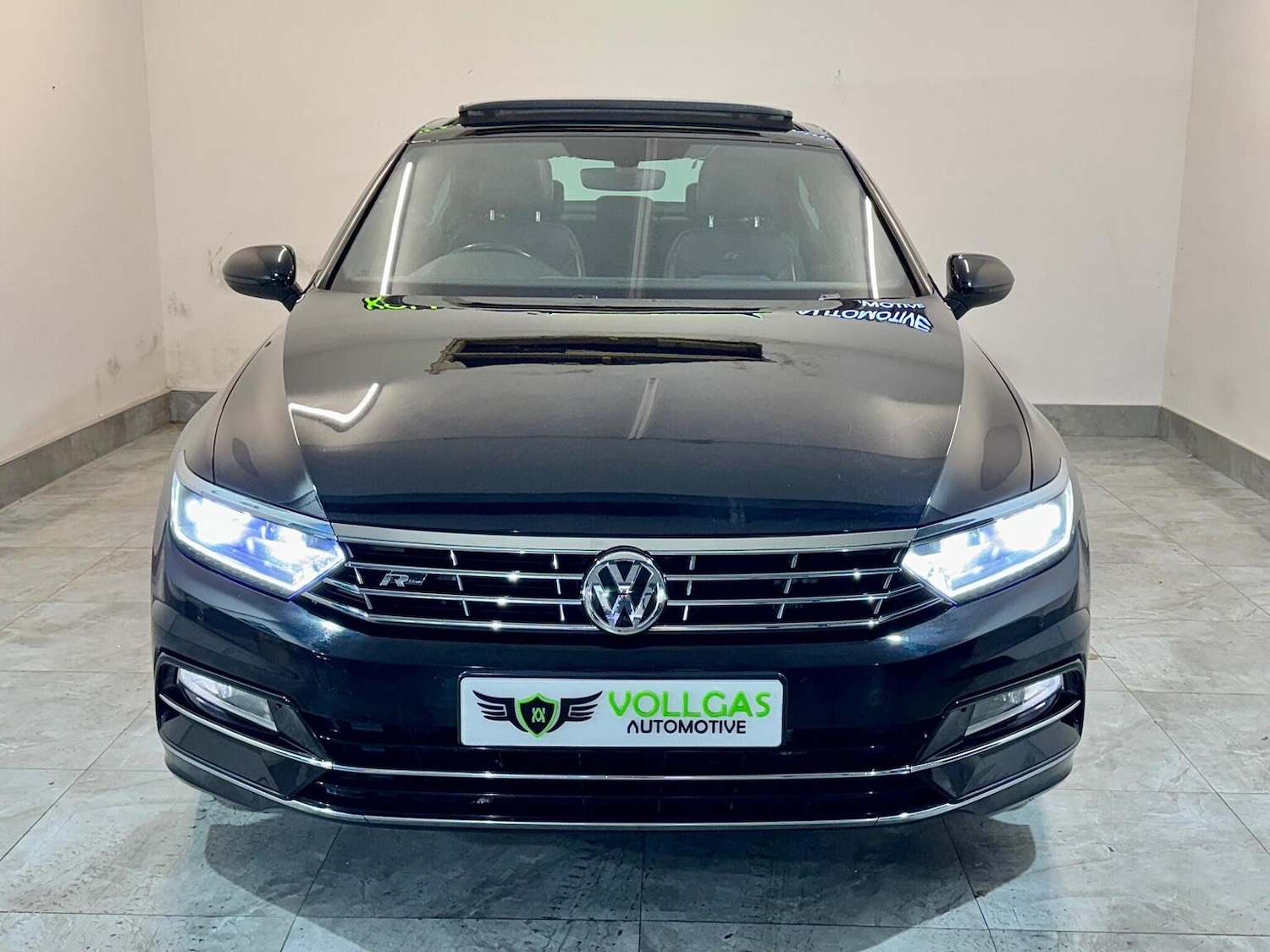 Used Volkswagen Passat 2017 for sale - 77063499: Photo 2