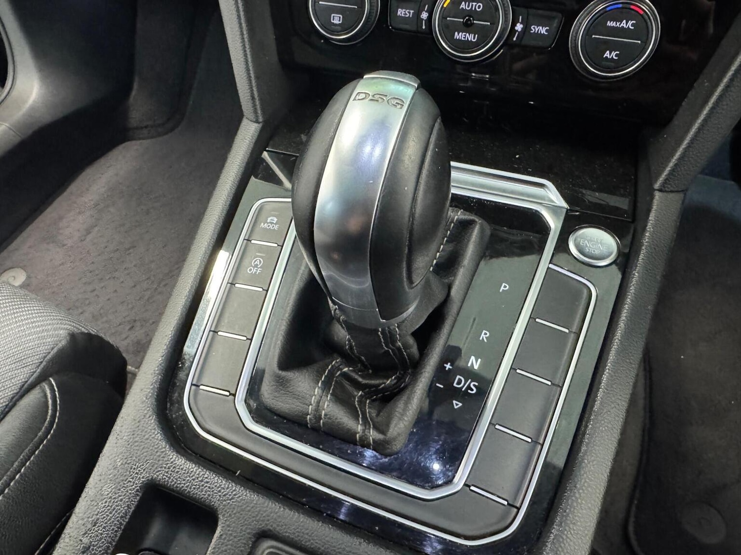 Used Volkswagen Passat 2017 for sale - 77063499: Photo 28