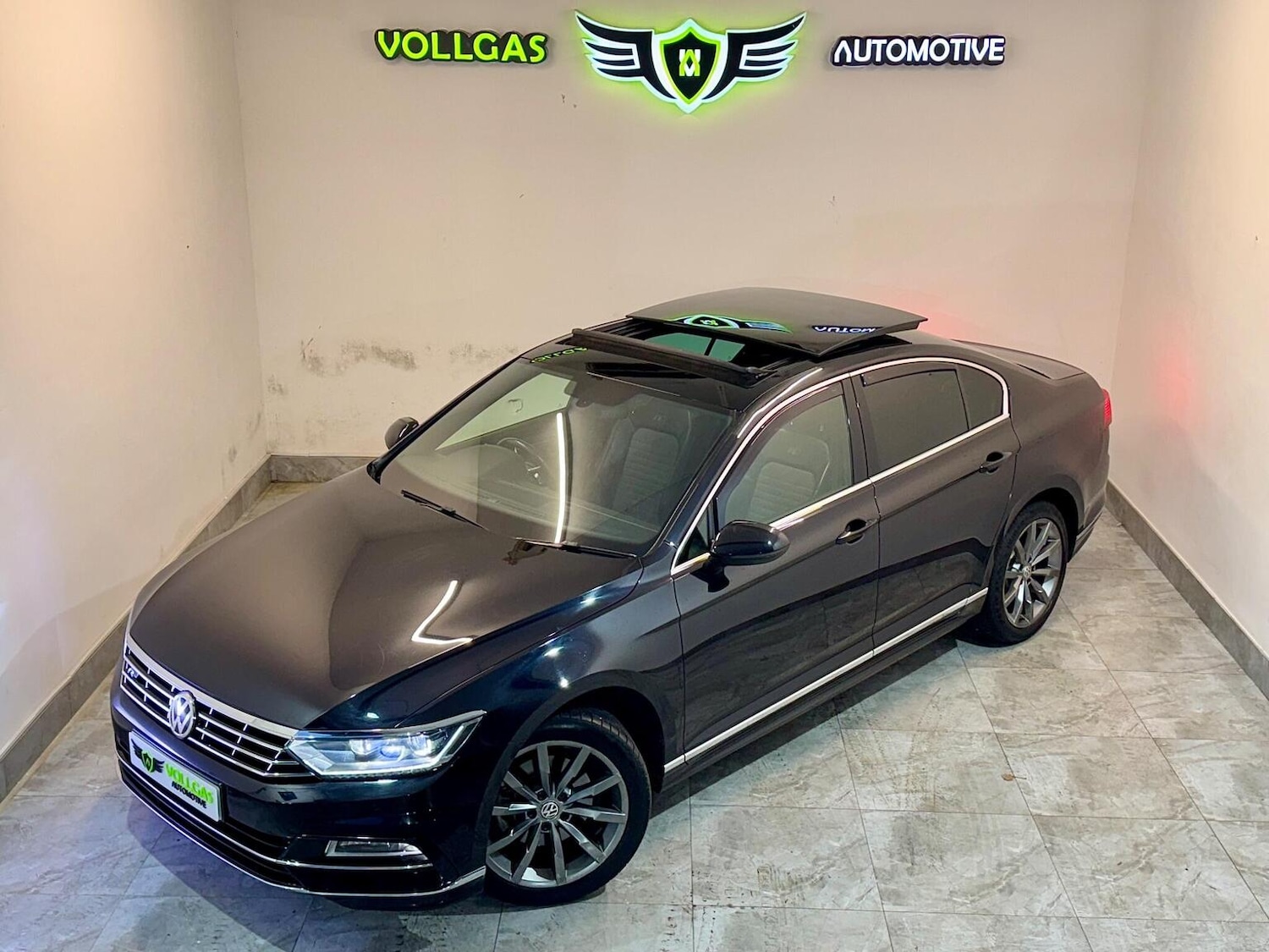 Used Volkswagen Passat 2017 for sale - 77063499: Photo 3