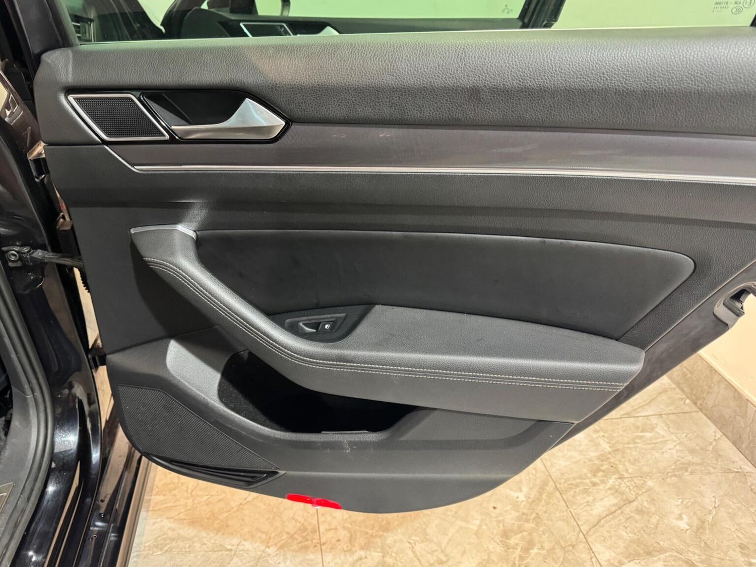 Used Volkswagen Passat 2017 for sale - 77063499: Photo 36