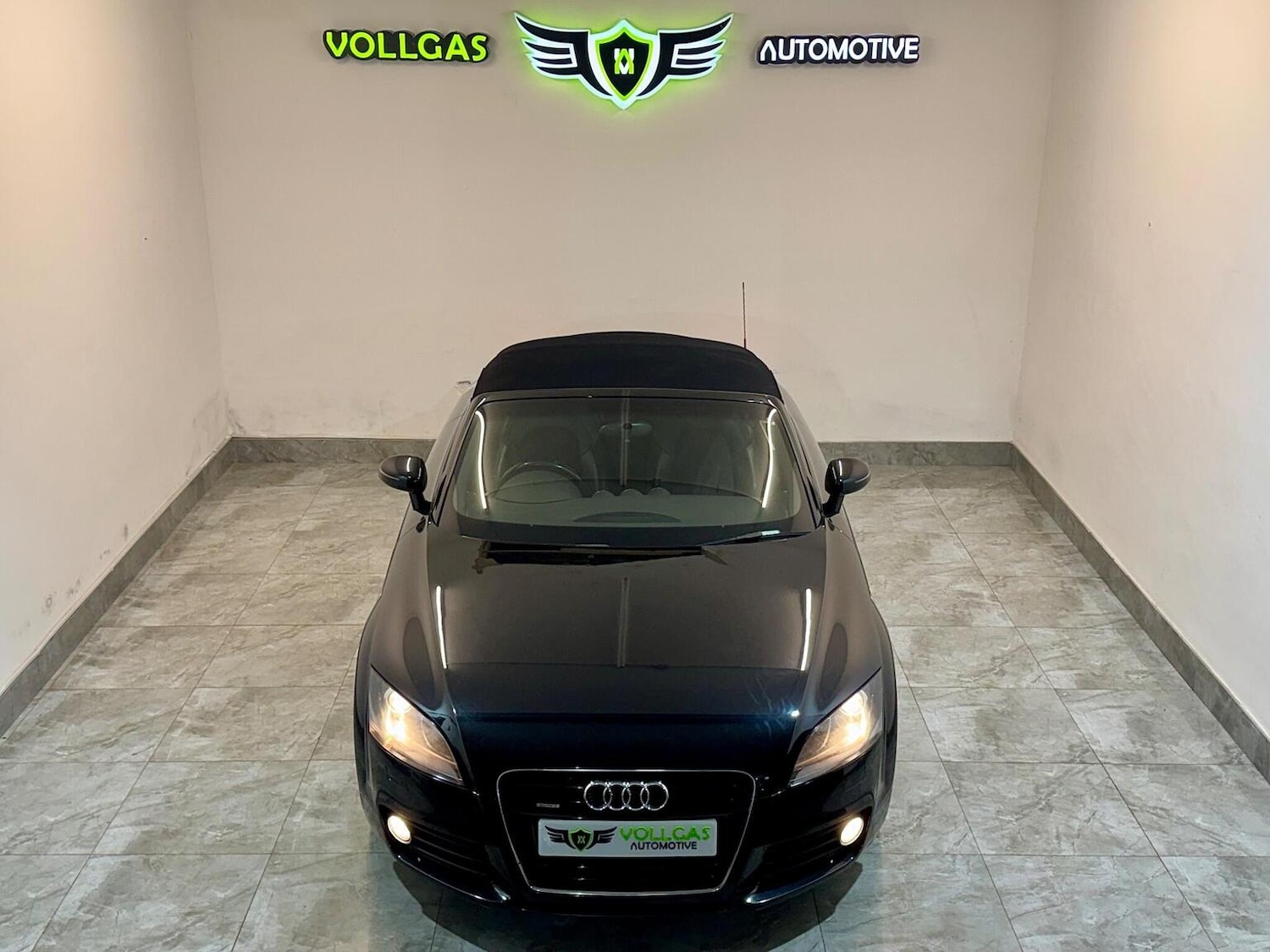 Used Audi TT 2013 for sale - 77915707: Photo 2