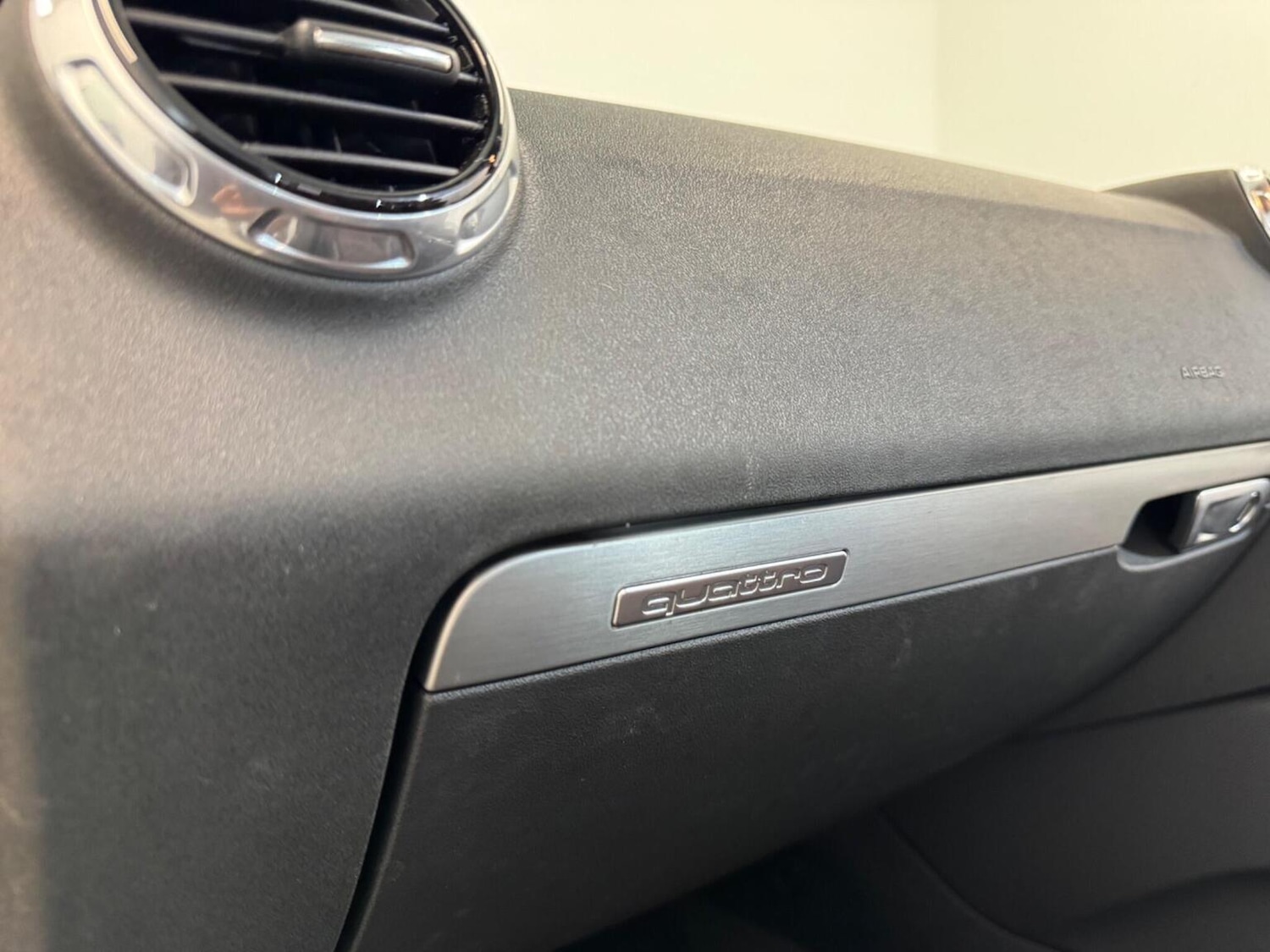 Used Audi TT 2013 for sale - 77915707: Photo 24