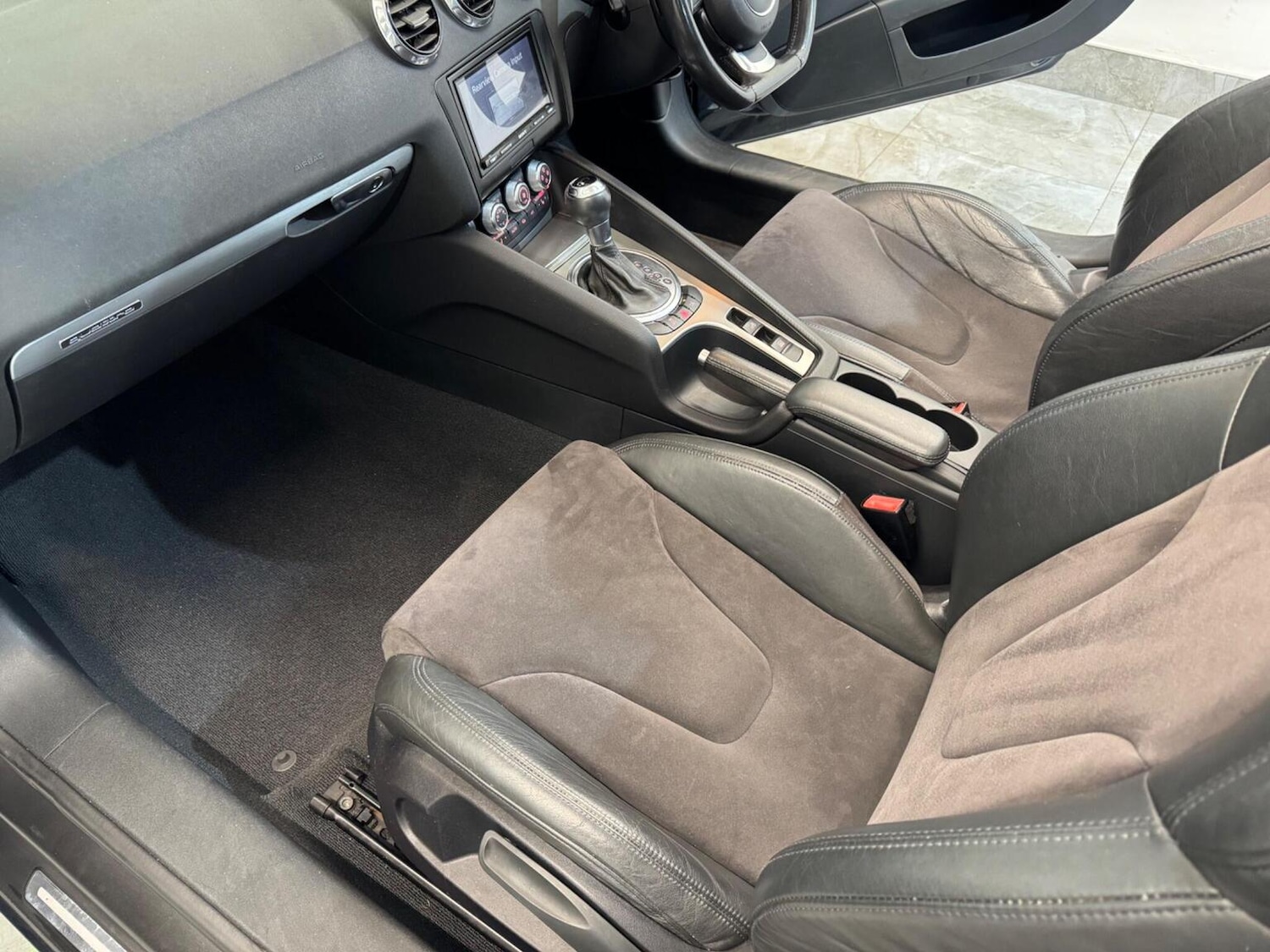 Used Audi TT 2013 for sale - 77915707: Photo 34