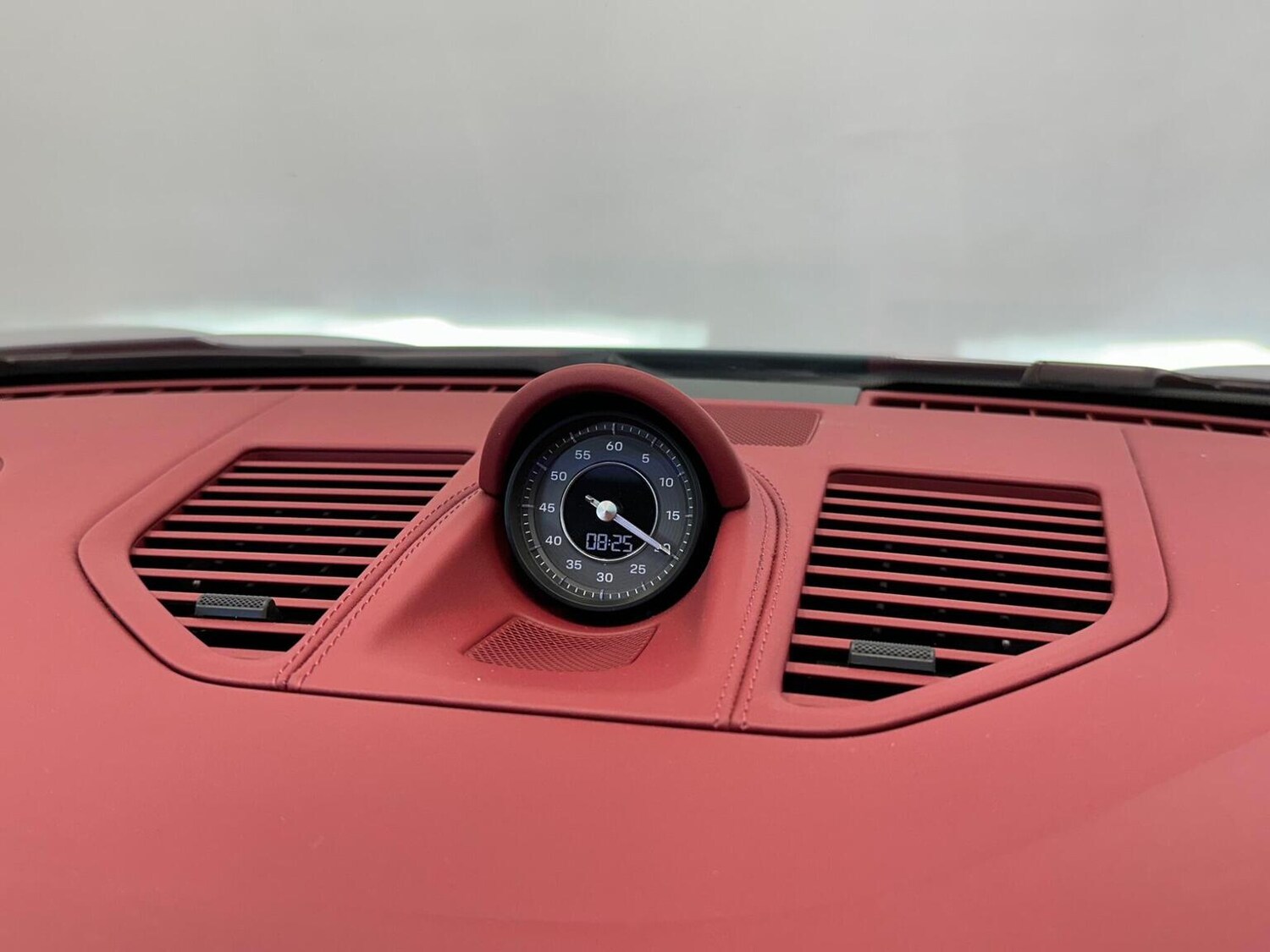 Used Porsche 911 2023 for sale - 77707257: Photo 33