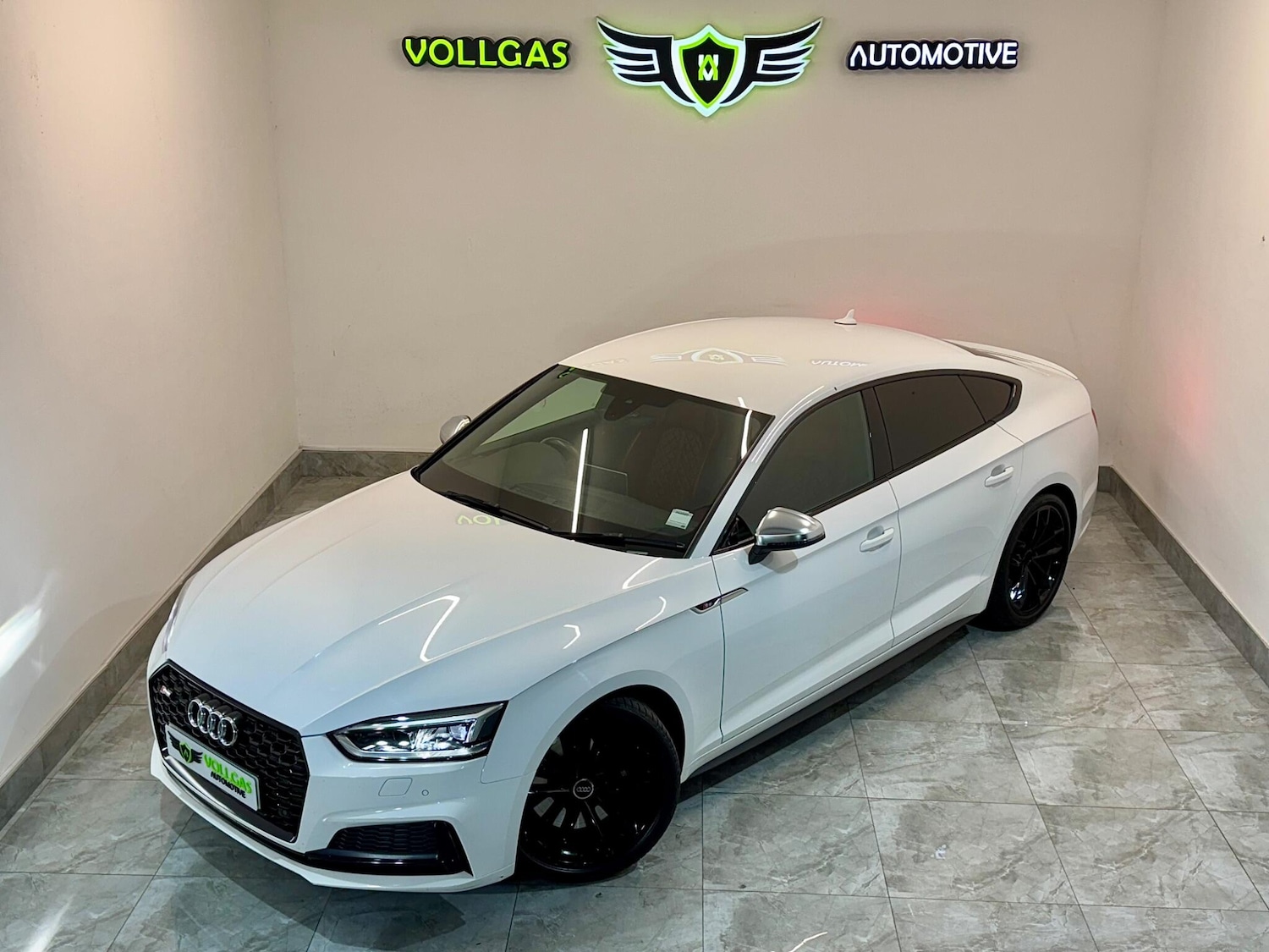 Used Audi A5 2017 for sale - 76619923: Photo 3