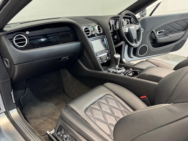 Used Bentley Continental 2015 for sale - 76152633: Photo 45