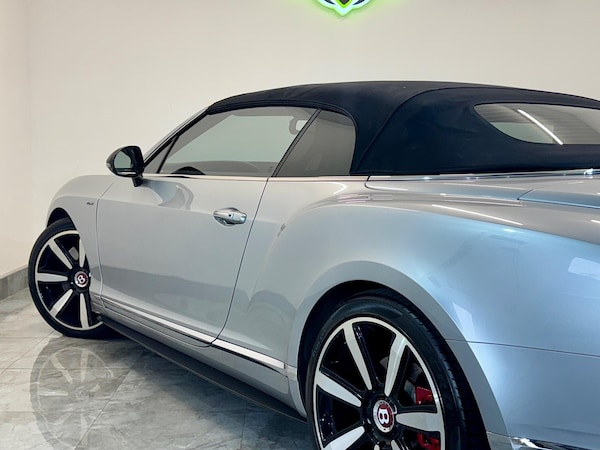 Used Bentley Continental 2015 for sale - 76152633: Photo 86