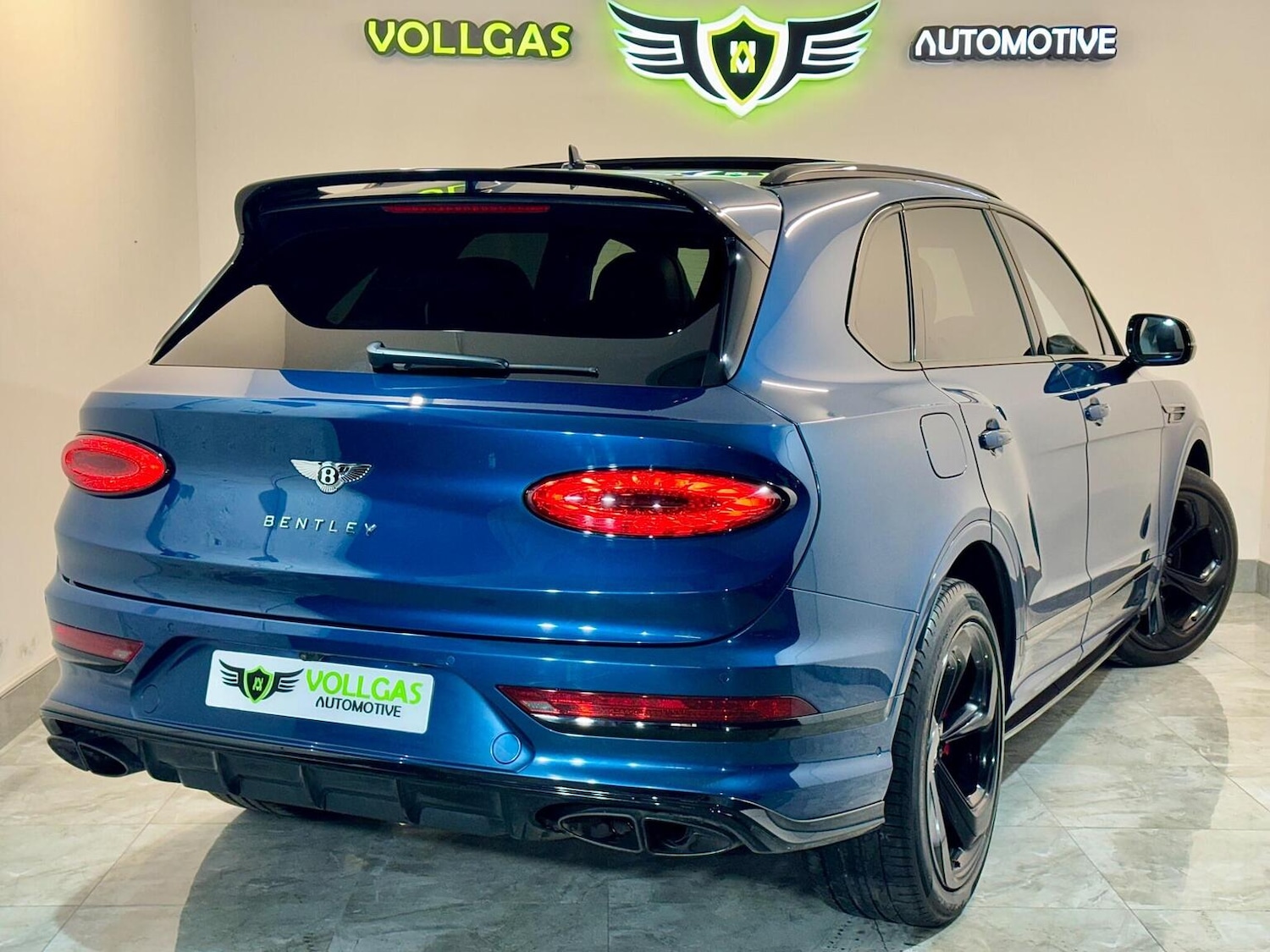 Used Bentley Bentayga 2021 for sale - 77759026: Photo 10