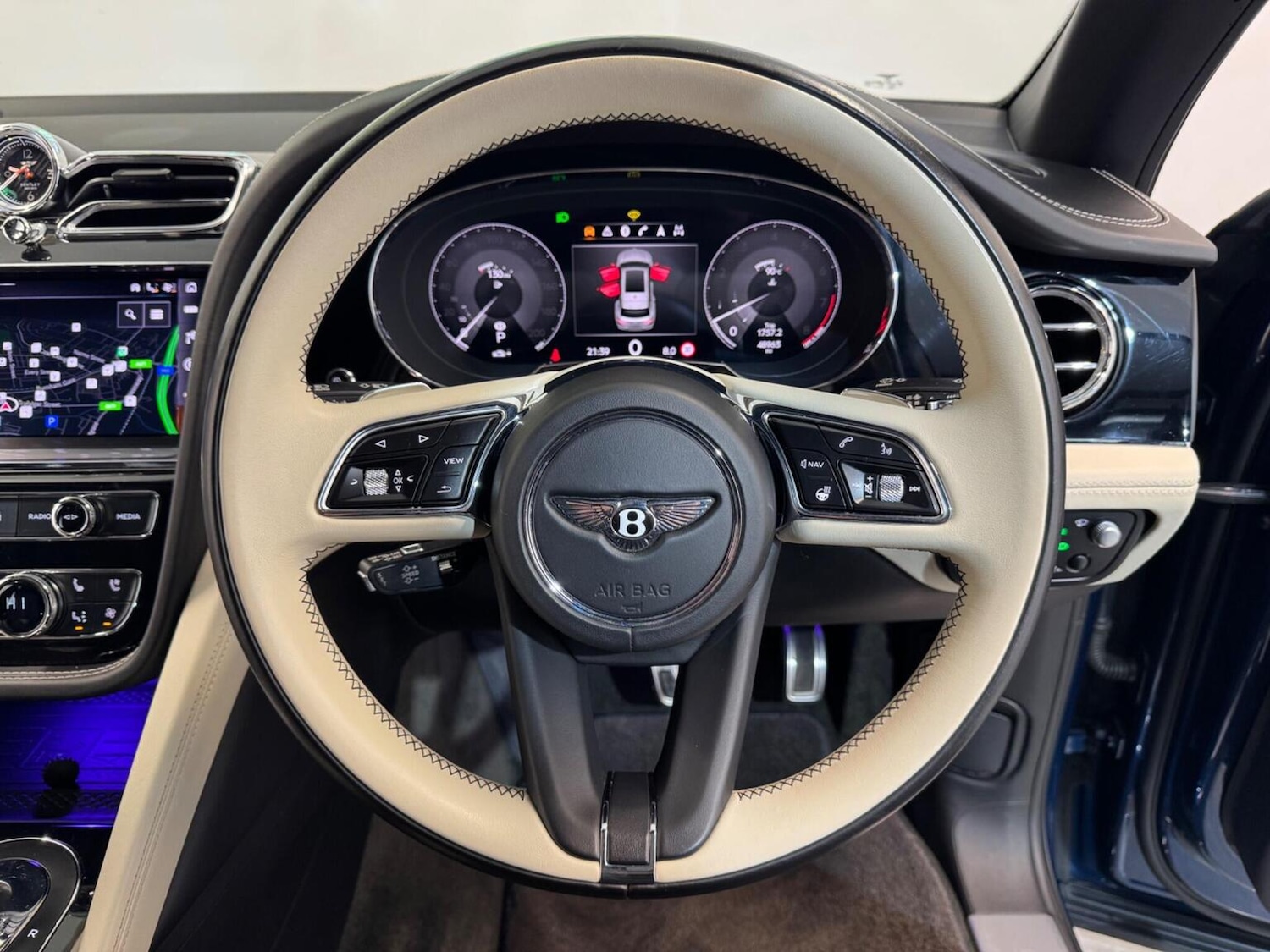 Used Bentley Bentayga 2021 for sale - 77759026: Photo 24