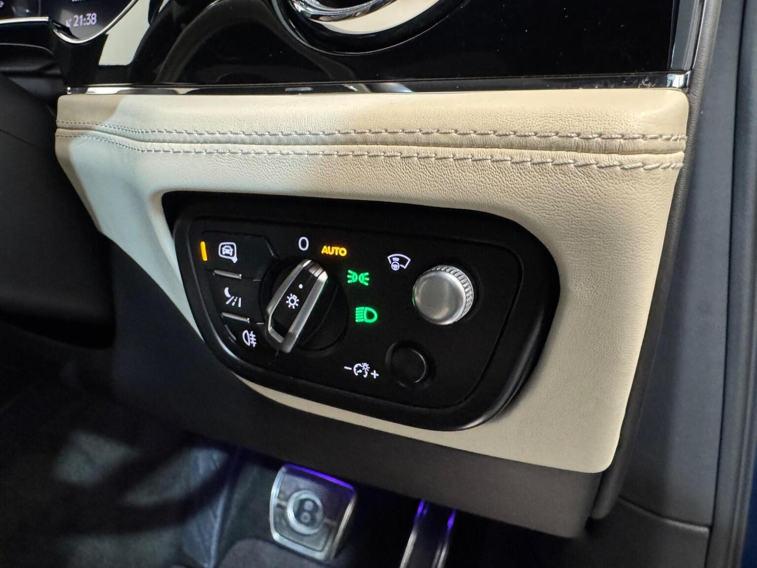 Used Bentley Bentayga 2021 for sale - 77759026: Photo 26