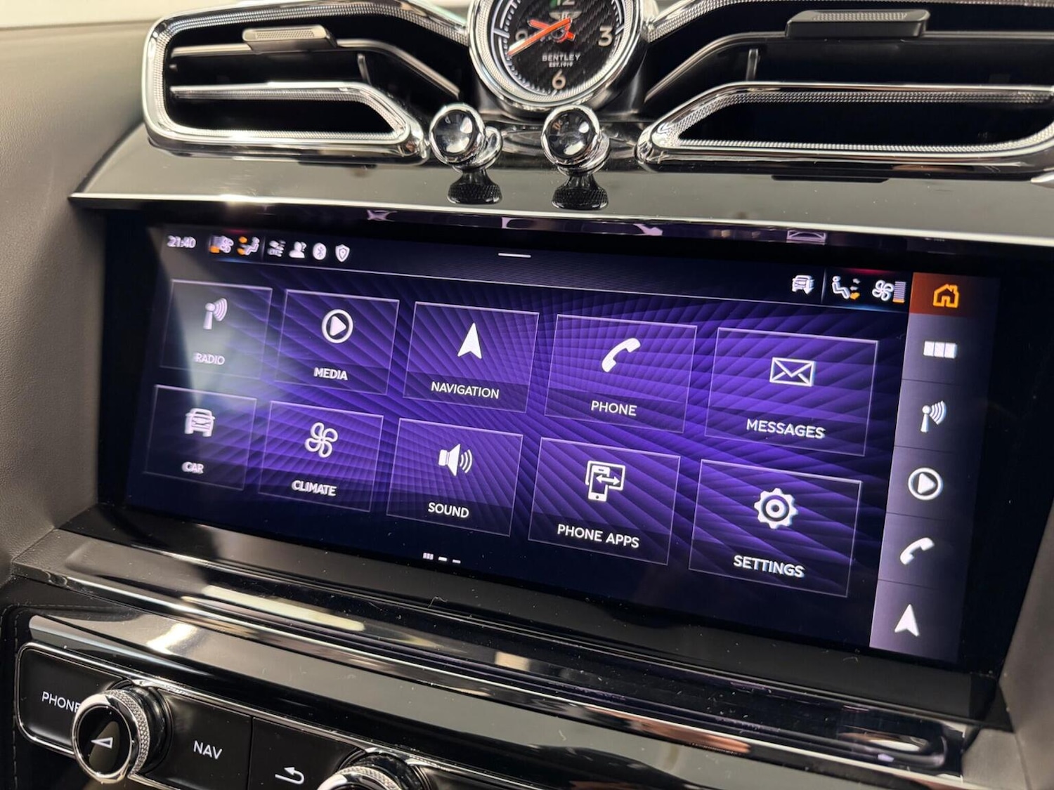 Used Bentley Bentayga 2021 for sale - 77759026: Photo 42