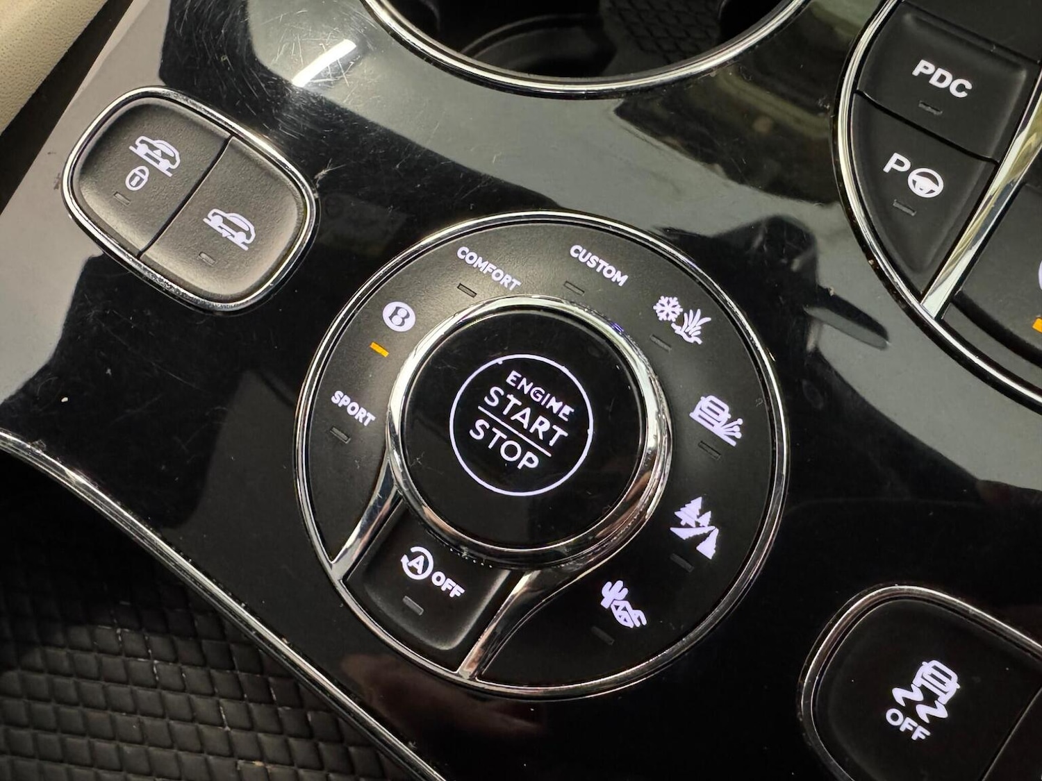 Used Bentley Bentayga 2021 for sale - 77759026: Photo 54