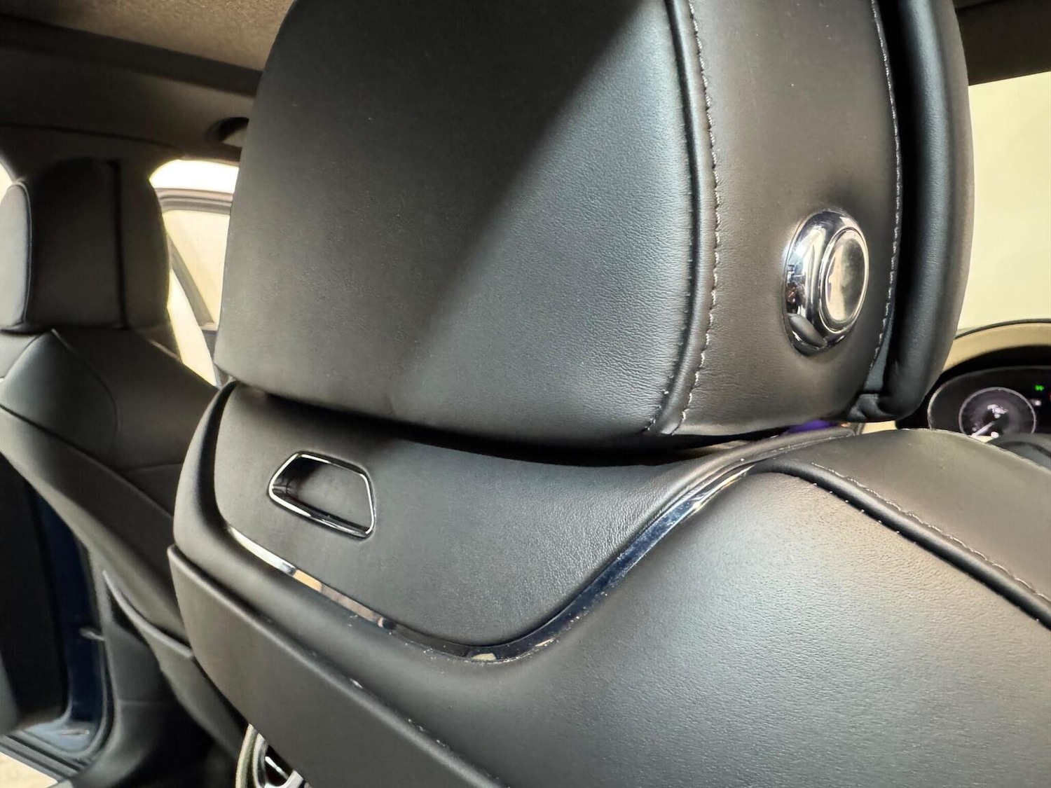 Used Bentley Bentayga 2021 for sale - 77759026: Photo 64