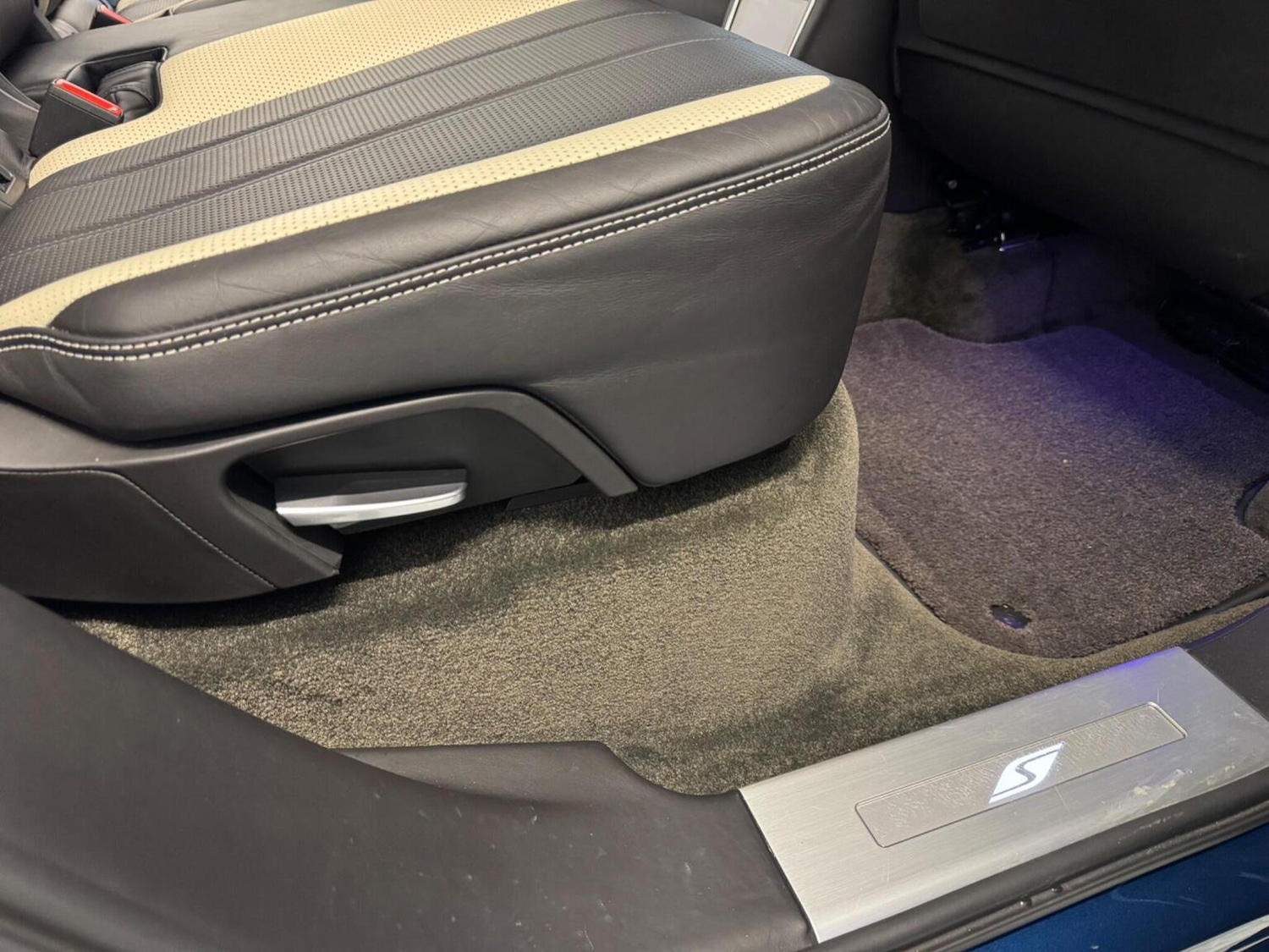 Used Bentley Bentayga 2021 for sale - 77759026: Photo 73